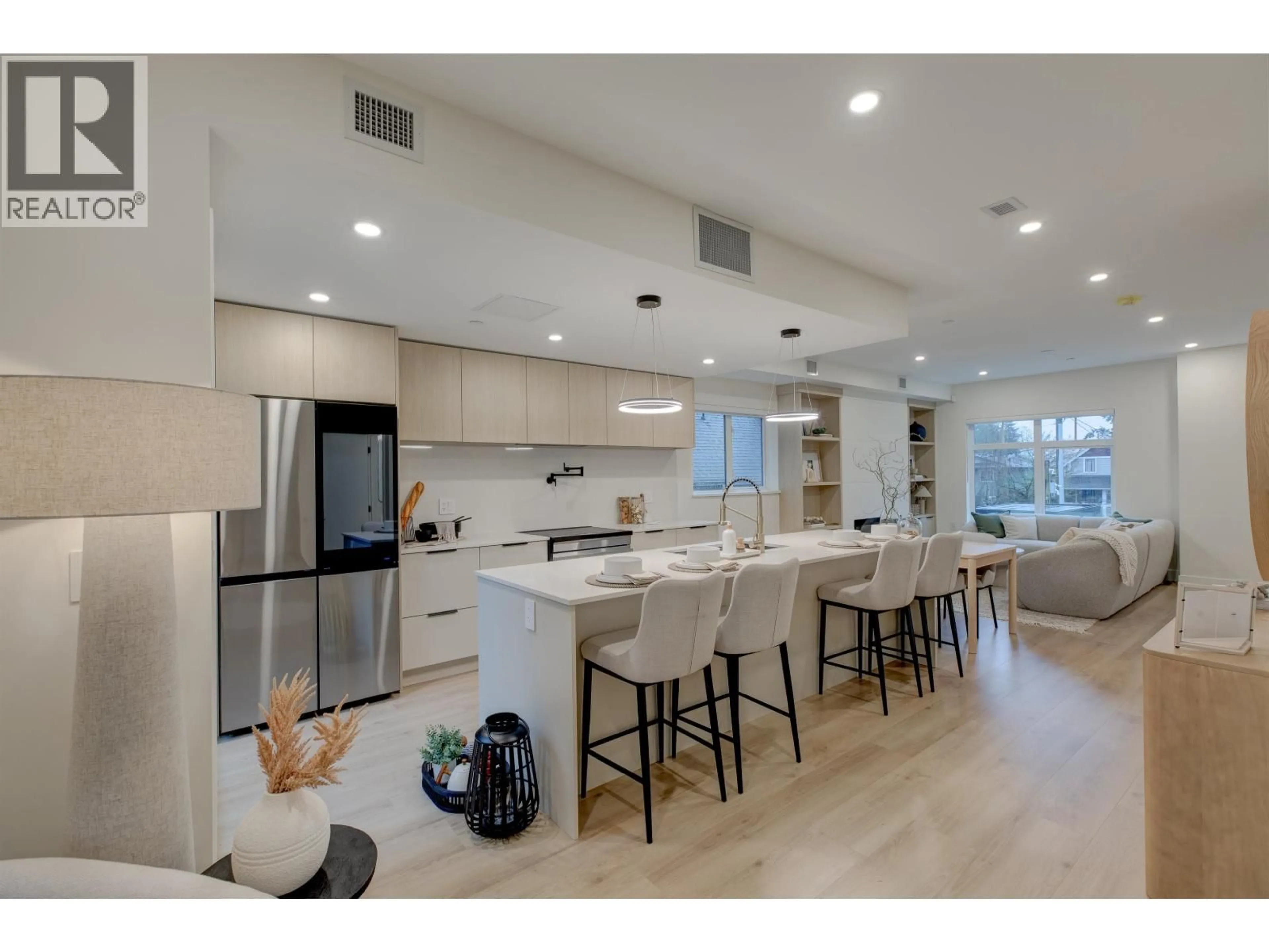 Open concept kitchen, unknown for 7 - 339 KEARY STREET, New Westminster British Columbia V3L3L2