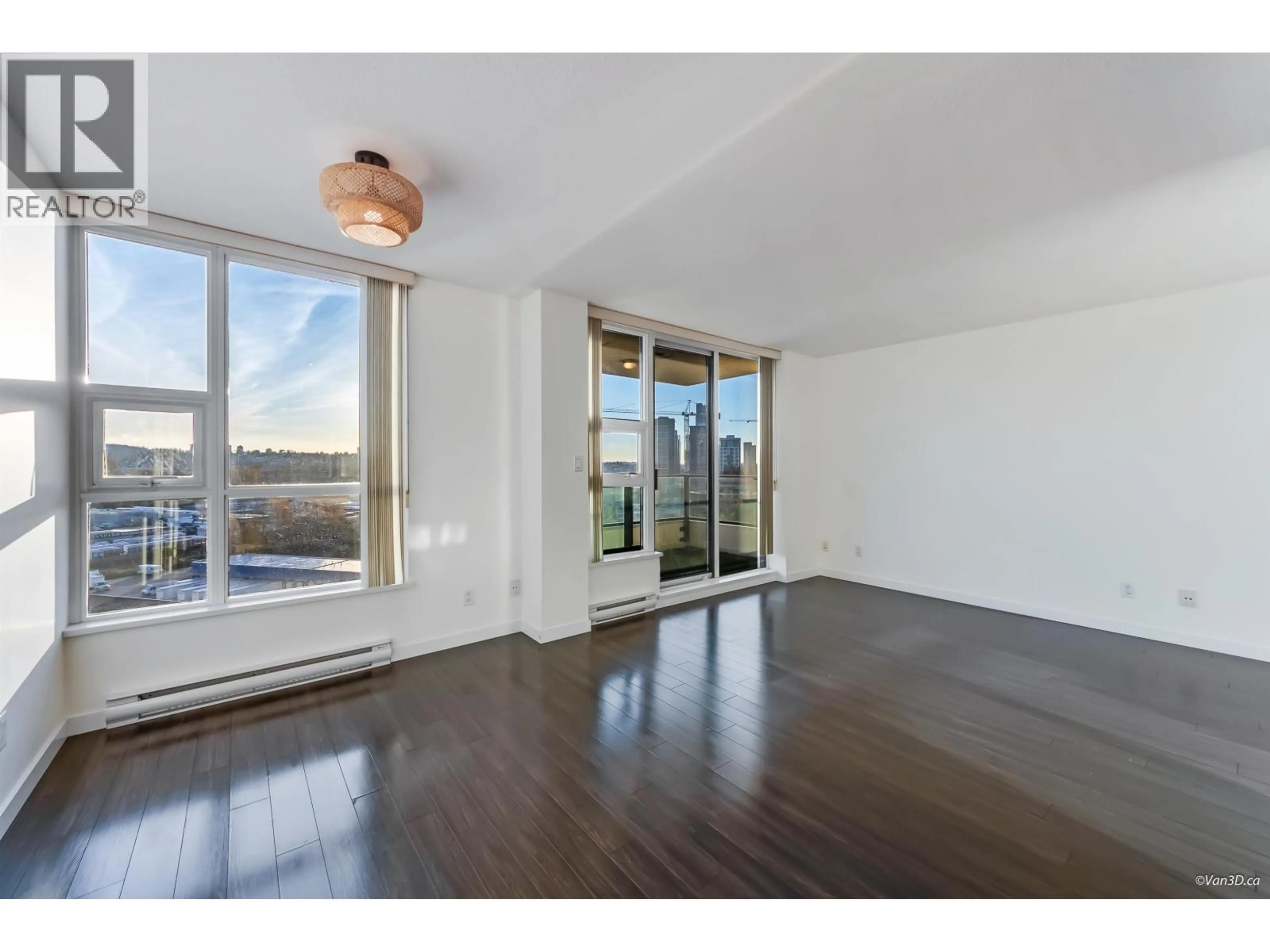 A pic of a room for 1002 - 2232 DOUGLAS ROAD, Burnaby British Columbia V5C0G9