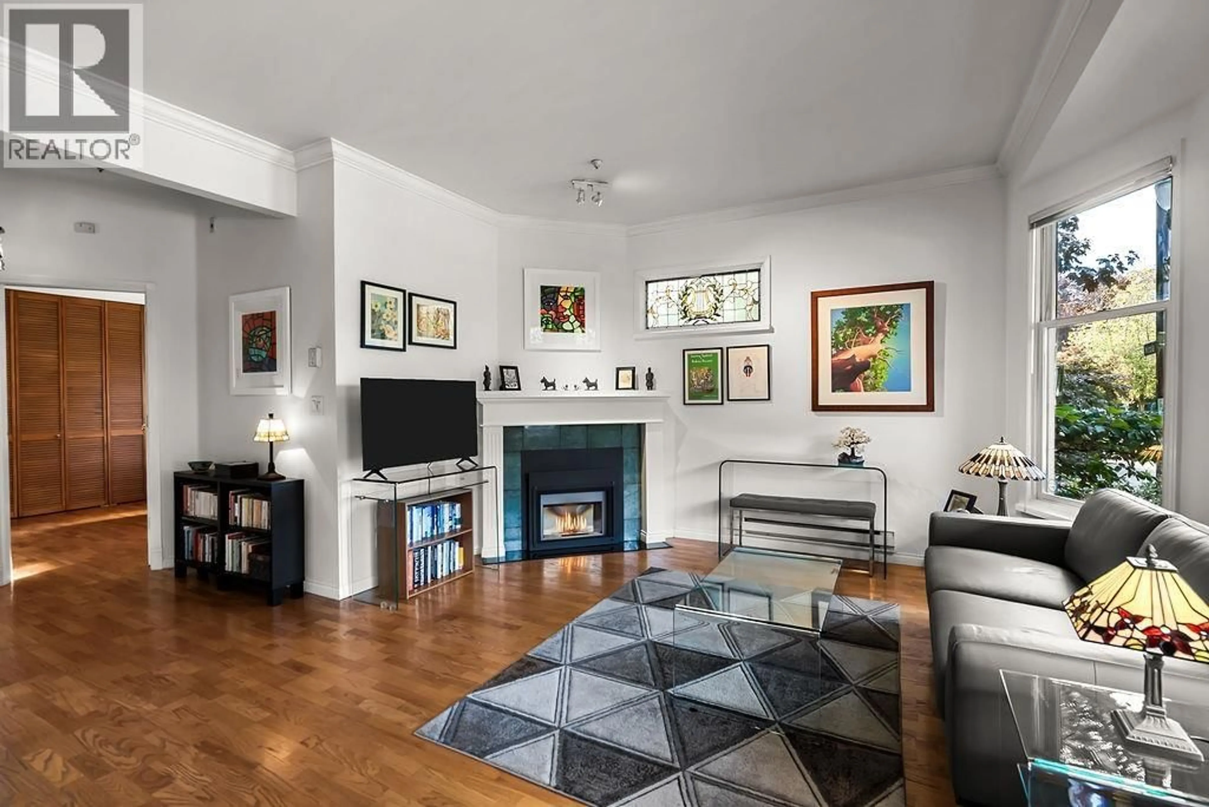 Living room with furniture, unknown for 1056 NICOLA STREET, Vancouver British Columbia V6G2C9