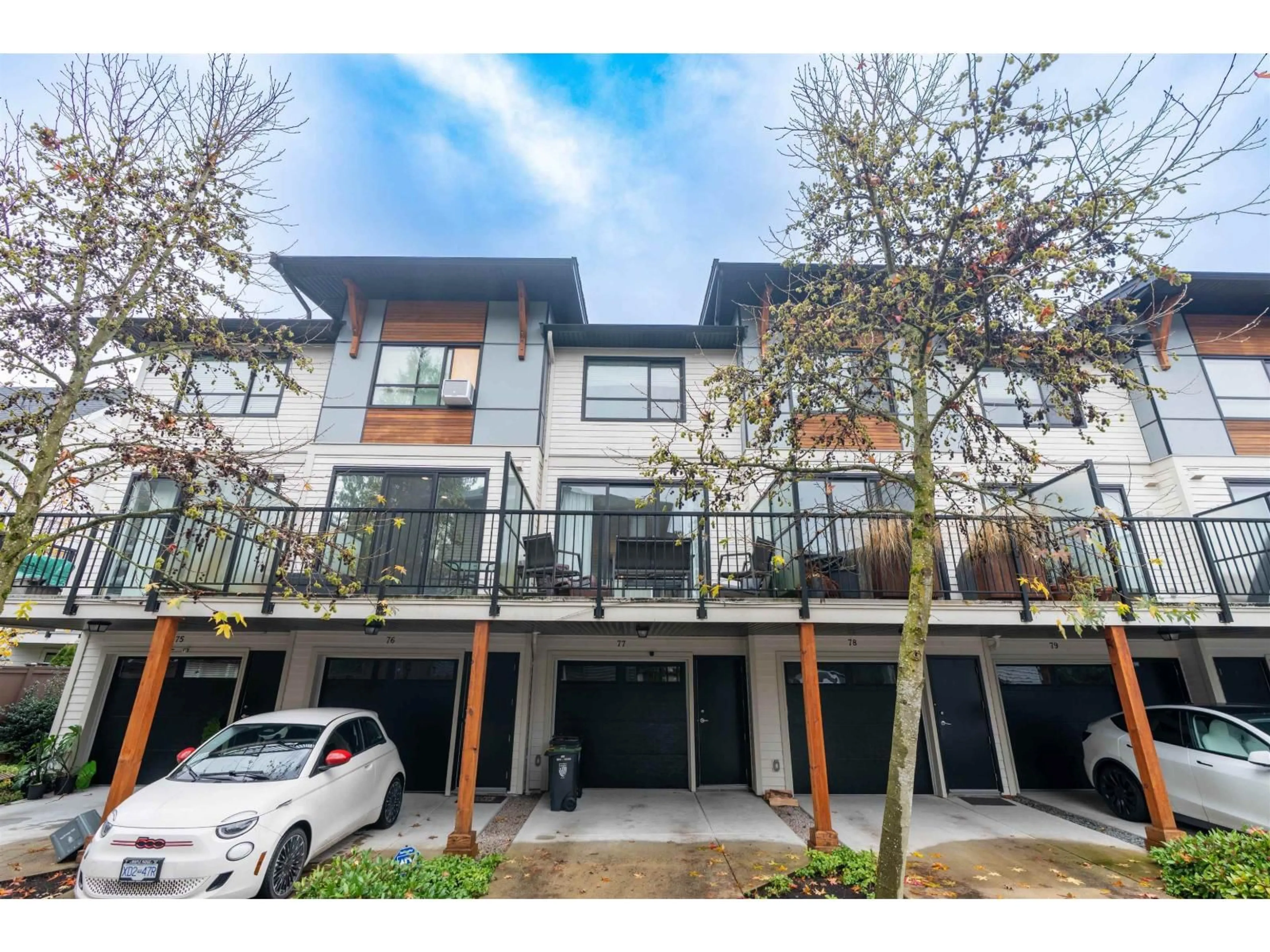 A pic from outside/outdoor area/front of a property/back of a property/a pic from drone, street for 77 8508 204 STREET, Langley British Columbia V2Y0V8