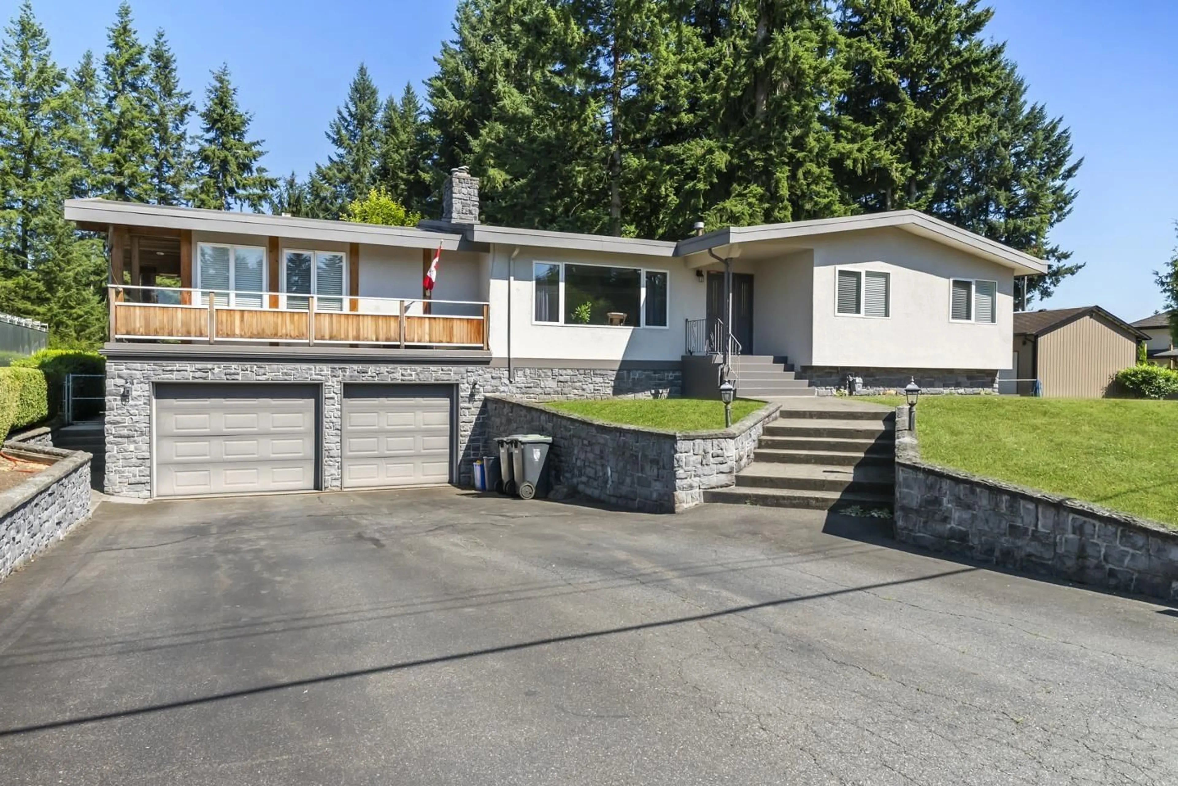 Home with vinyl exterior material, street for 5506 238 STREET, Langley British Columbia V3A7N6