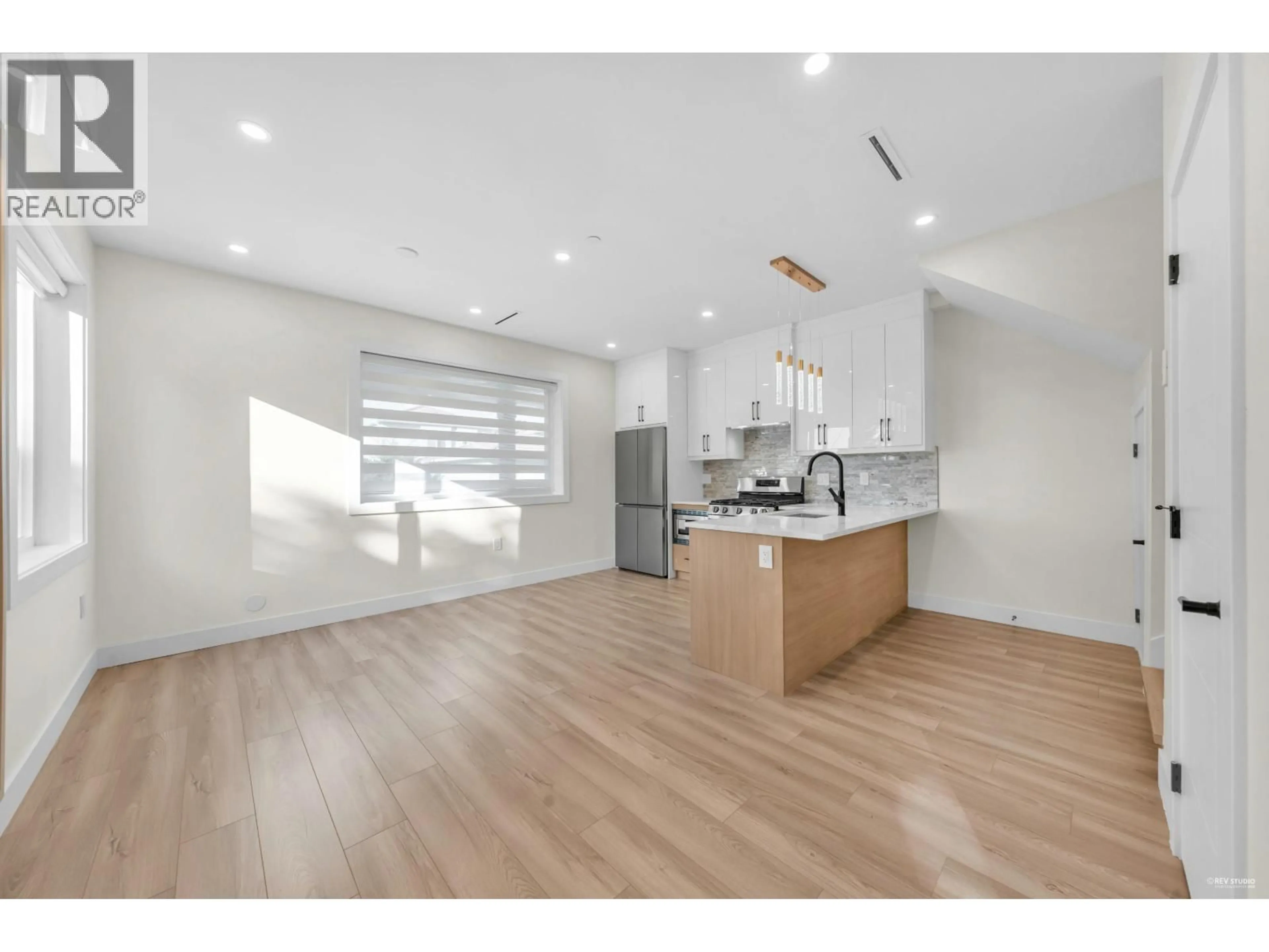 Open concept kitchen, unknown for 1 - 2703 EAST 3RD AVENUE, Vancouver British Columbia V5M1H3
