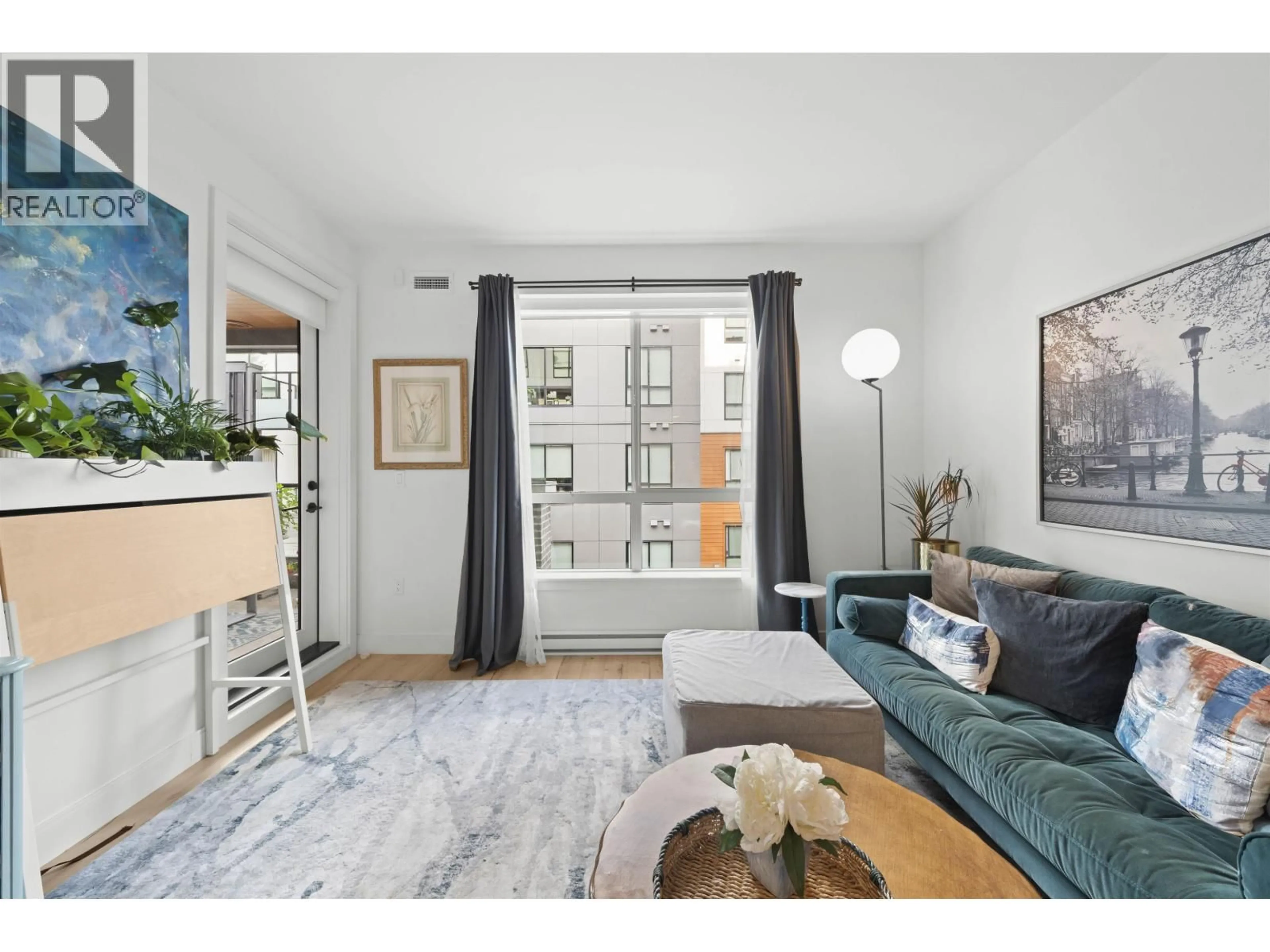 Living room with furniture, unknown for 422 - 3131 MURRAY STREET, Port Moody British Columbia V3H0L9