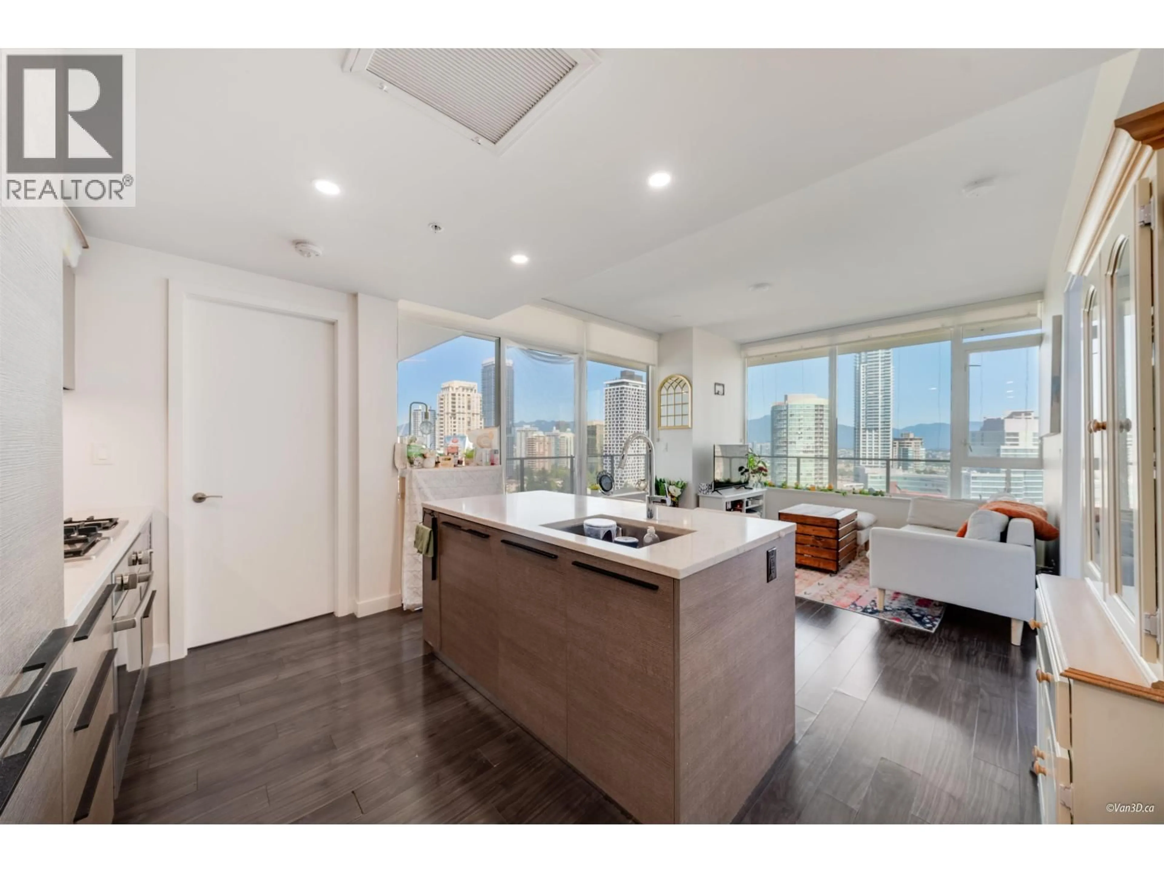 Open concept kitchen, unknown for 1308 - 6383 MCKAY AVENUE, Burnaby British Columbia V5H0H8