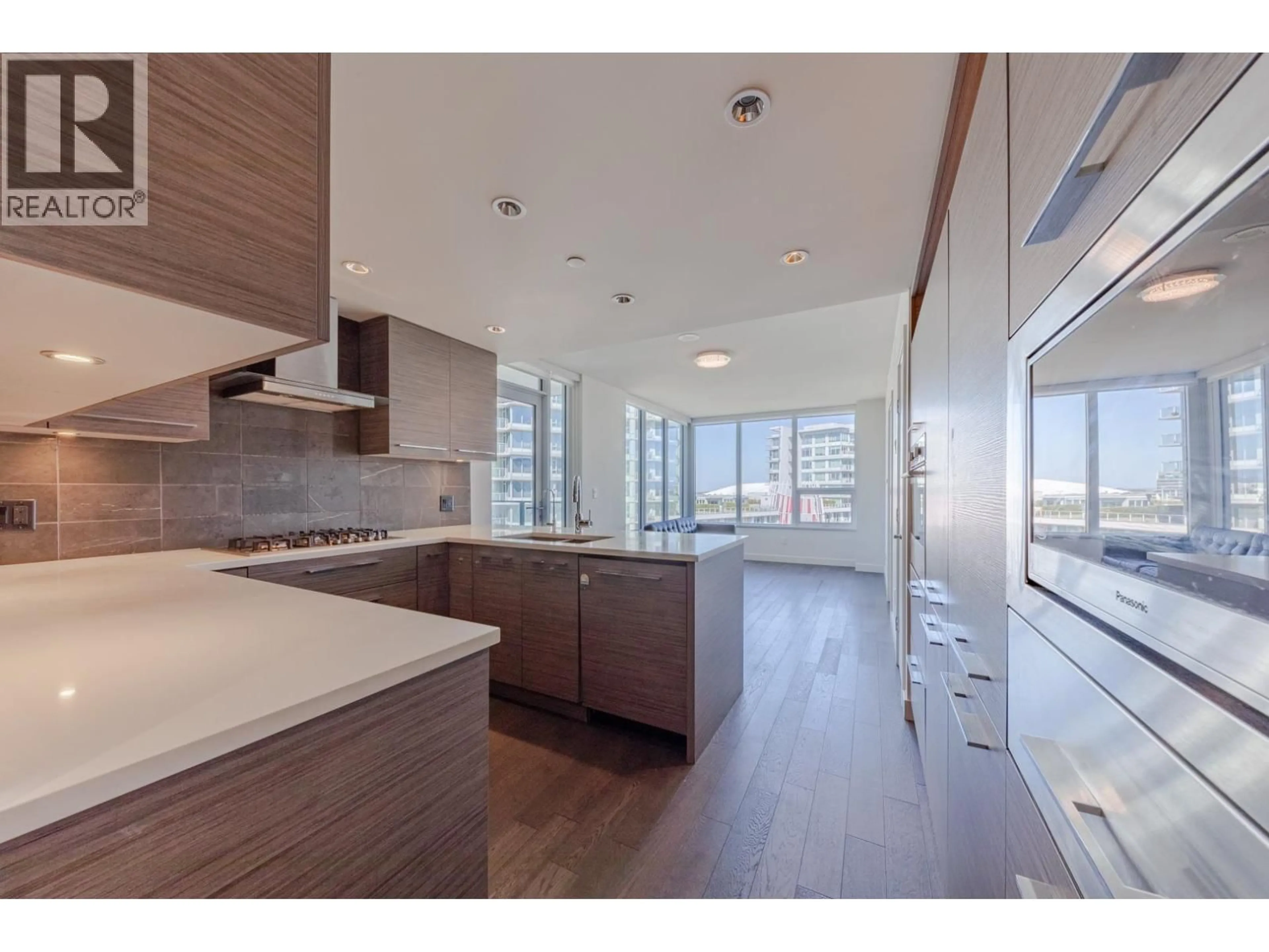 Open concept kitchen, unknown for 902 - 7468 LANSDOWNE ROAD, Richmond British Columbia V7C0B7