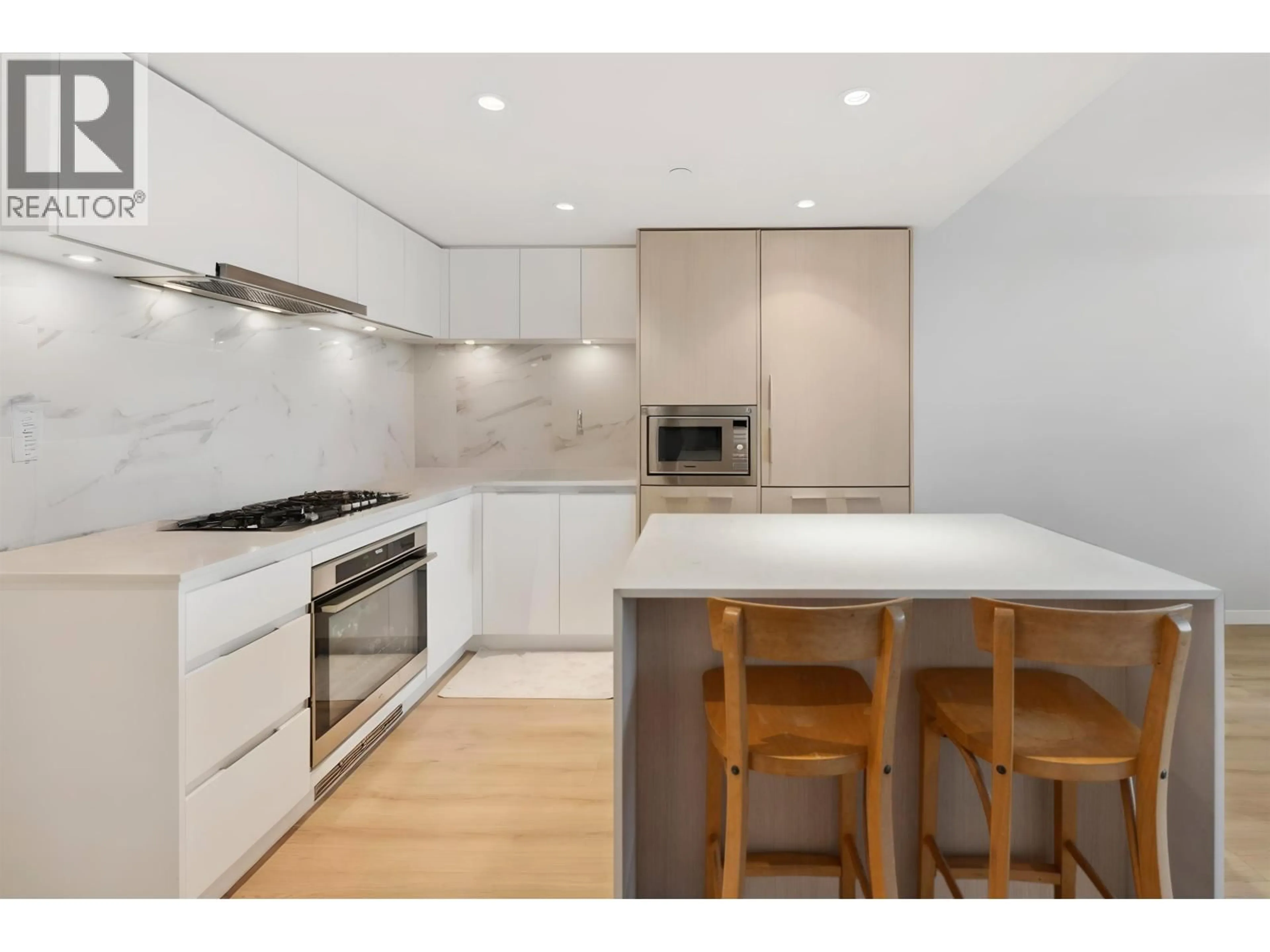 Unknown for 805 - 1500 FERN STREET, North Vancouver British Columbia V7J0E6