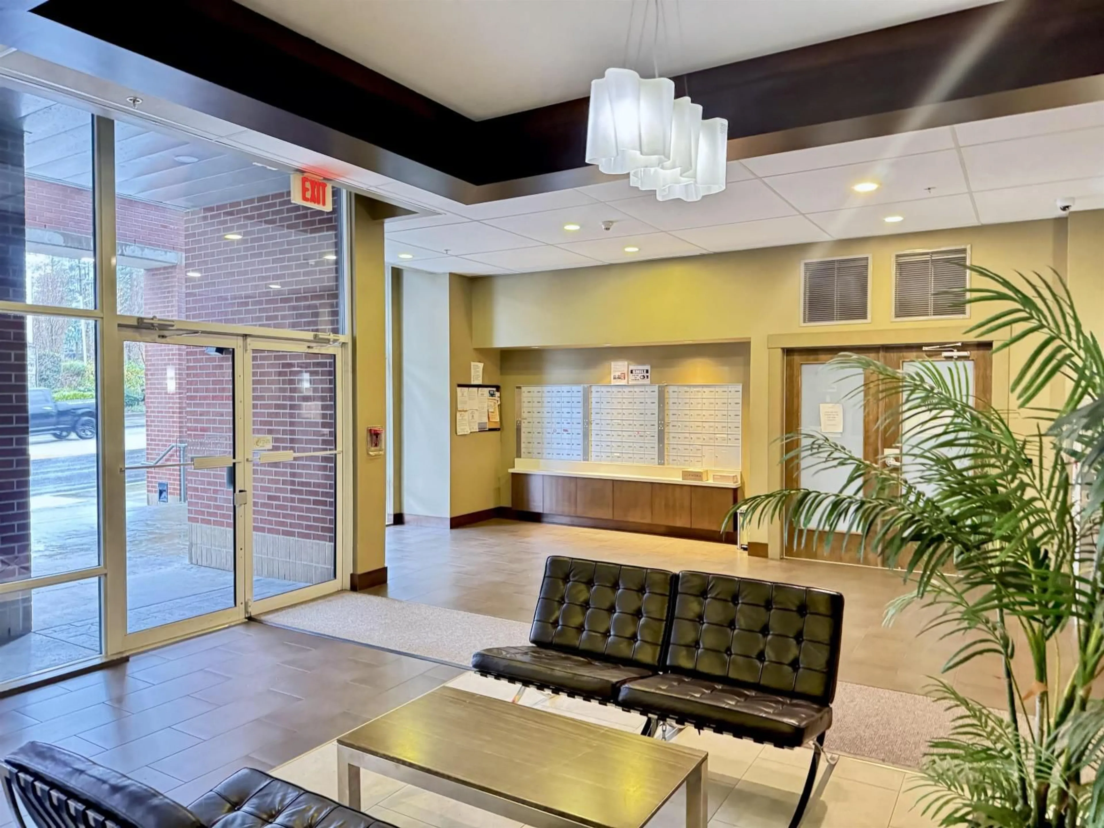 Lobby for 1609 - 13399 104TH AVENUE, Surrey British Columbia V3T0C9