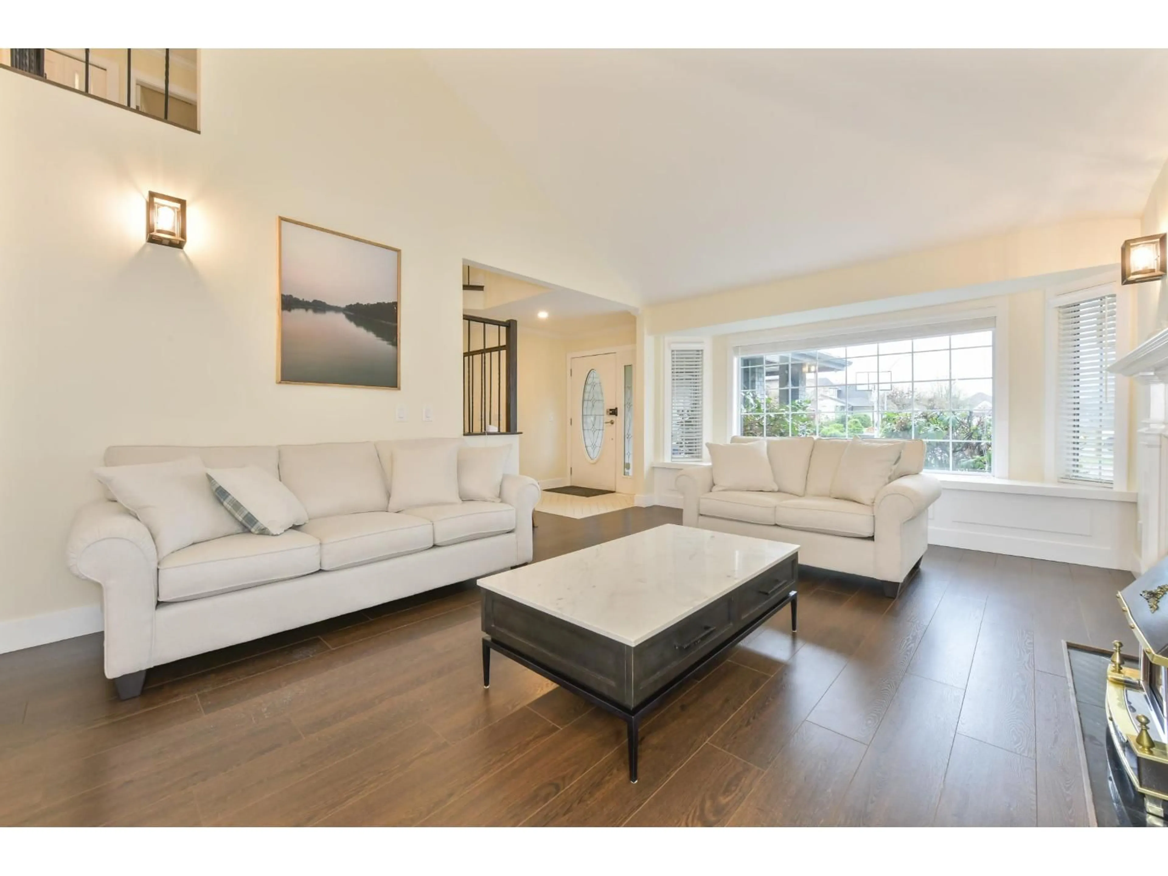 Living room with furniture, unknown for 21593 86 COURT, Langley British Columbia V1M2E3