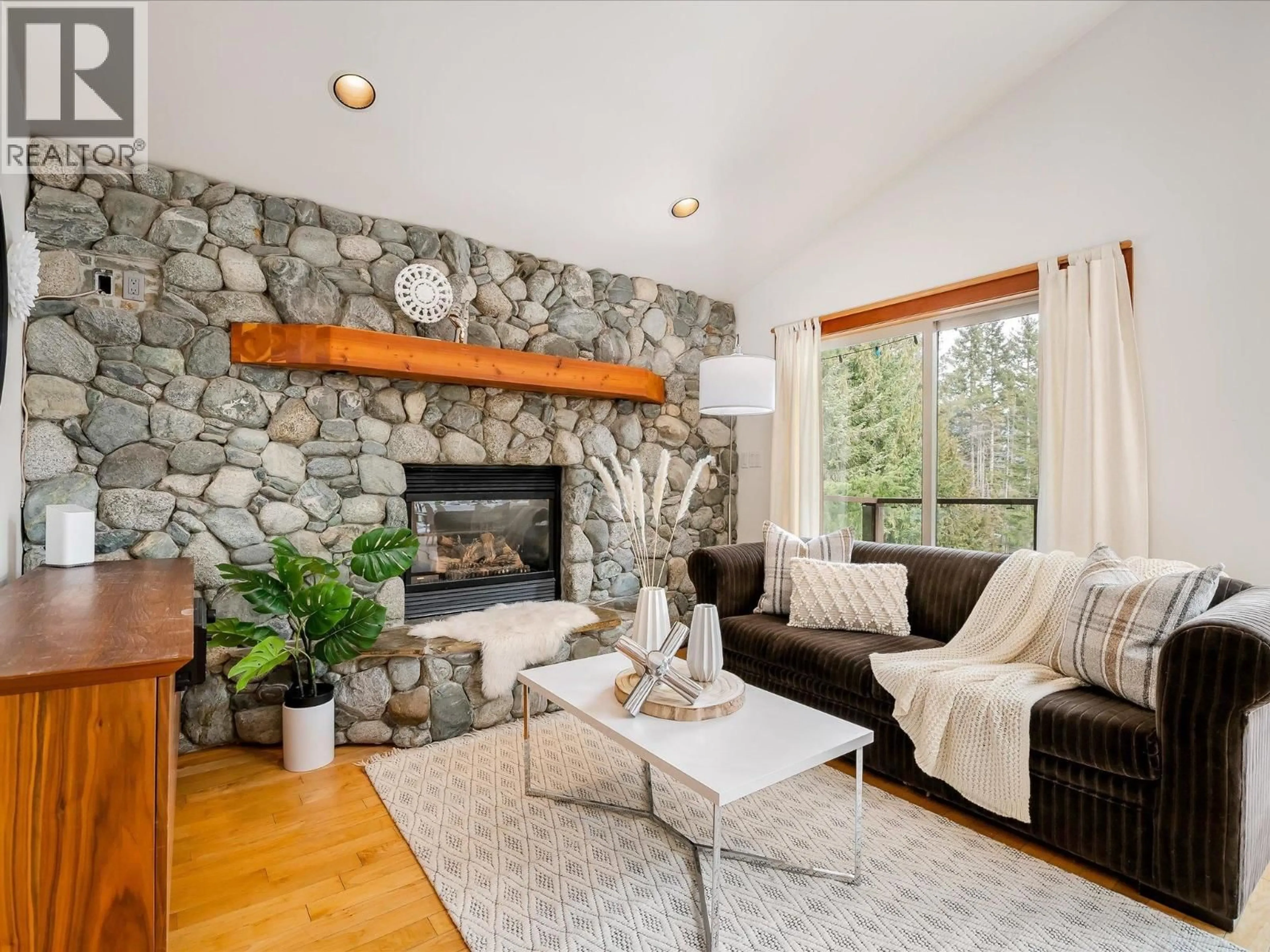 Living room with furniture, unknown for 8349 NEEDLES DRIVE, Whistler British Columbia V8E0G1