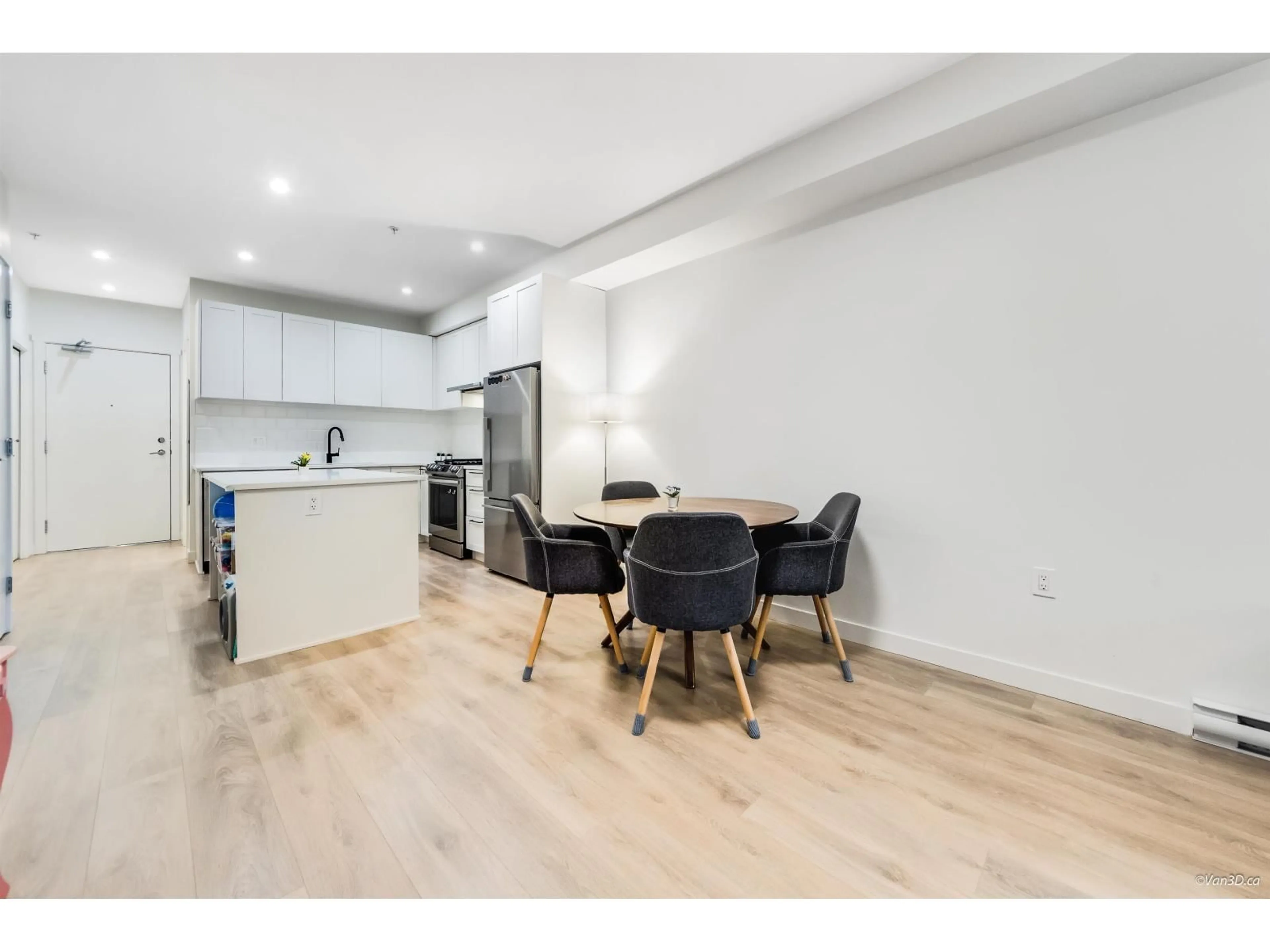 Unknown for 306 - 5415 BRYDON CRESCENT, Langley British Columbia V3A0N4