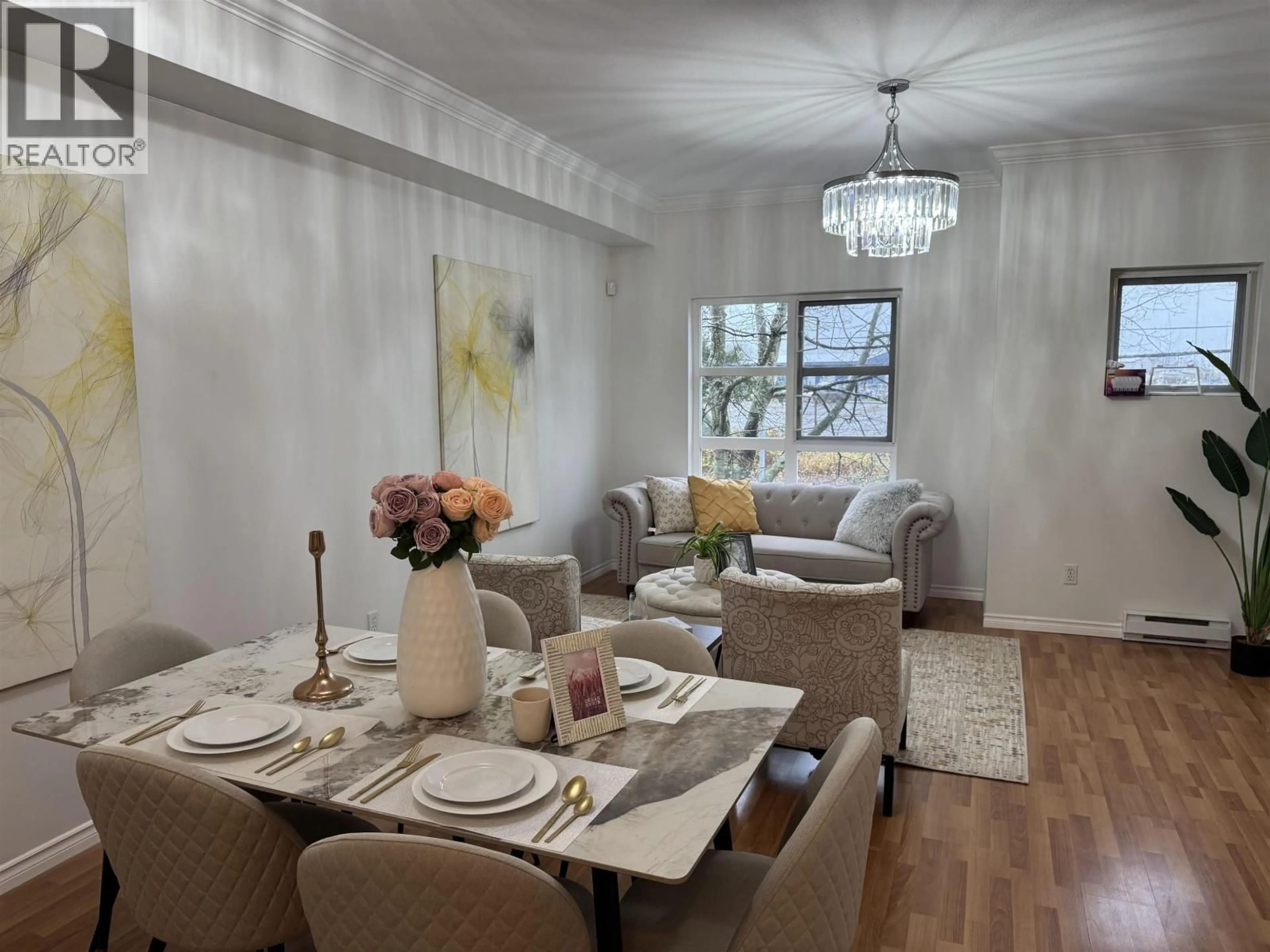 Dining room, wood/laminate floor for 260 - 13020 NO. 2 ROAD, Richmond British Columbia V7E6S3