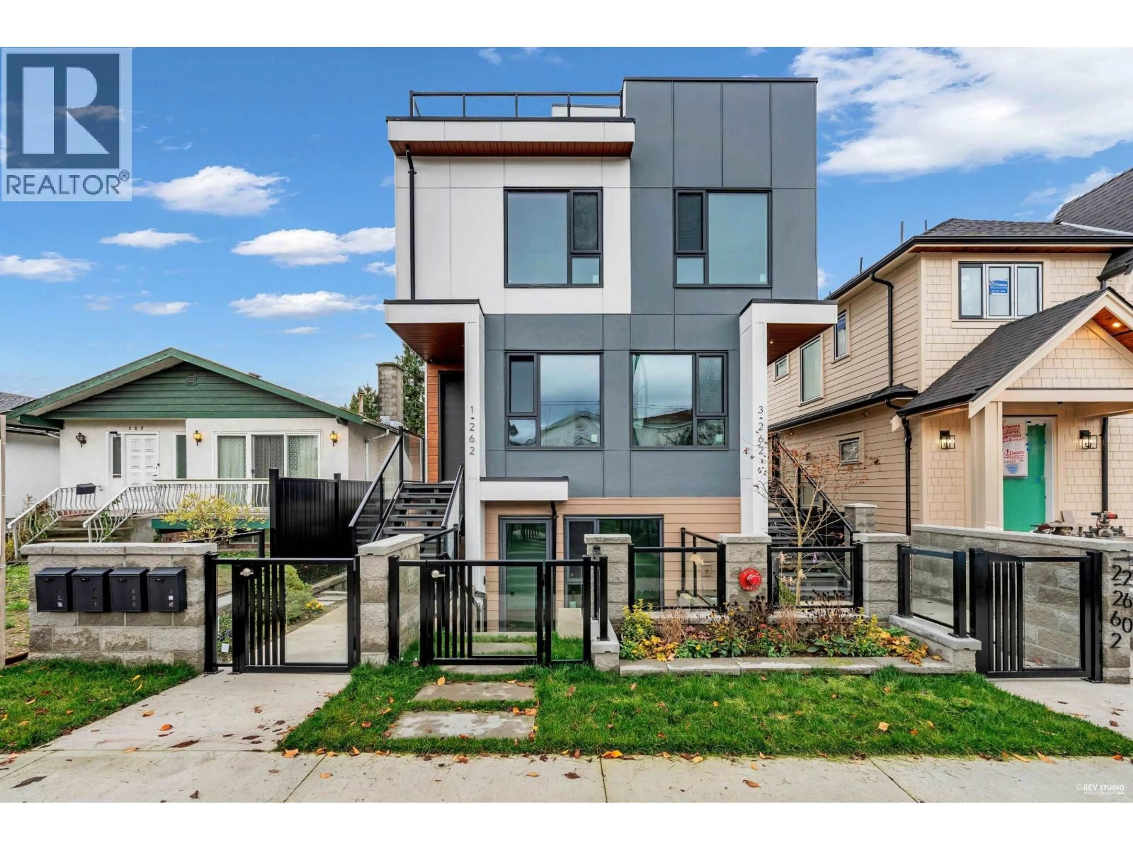 Home with brick exterior material, street for 1 - 262 65TH AVENUE, Vancouver British Columbia V5X2P4