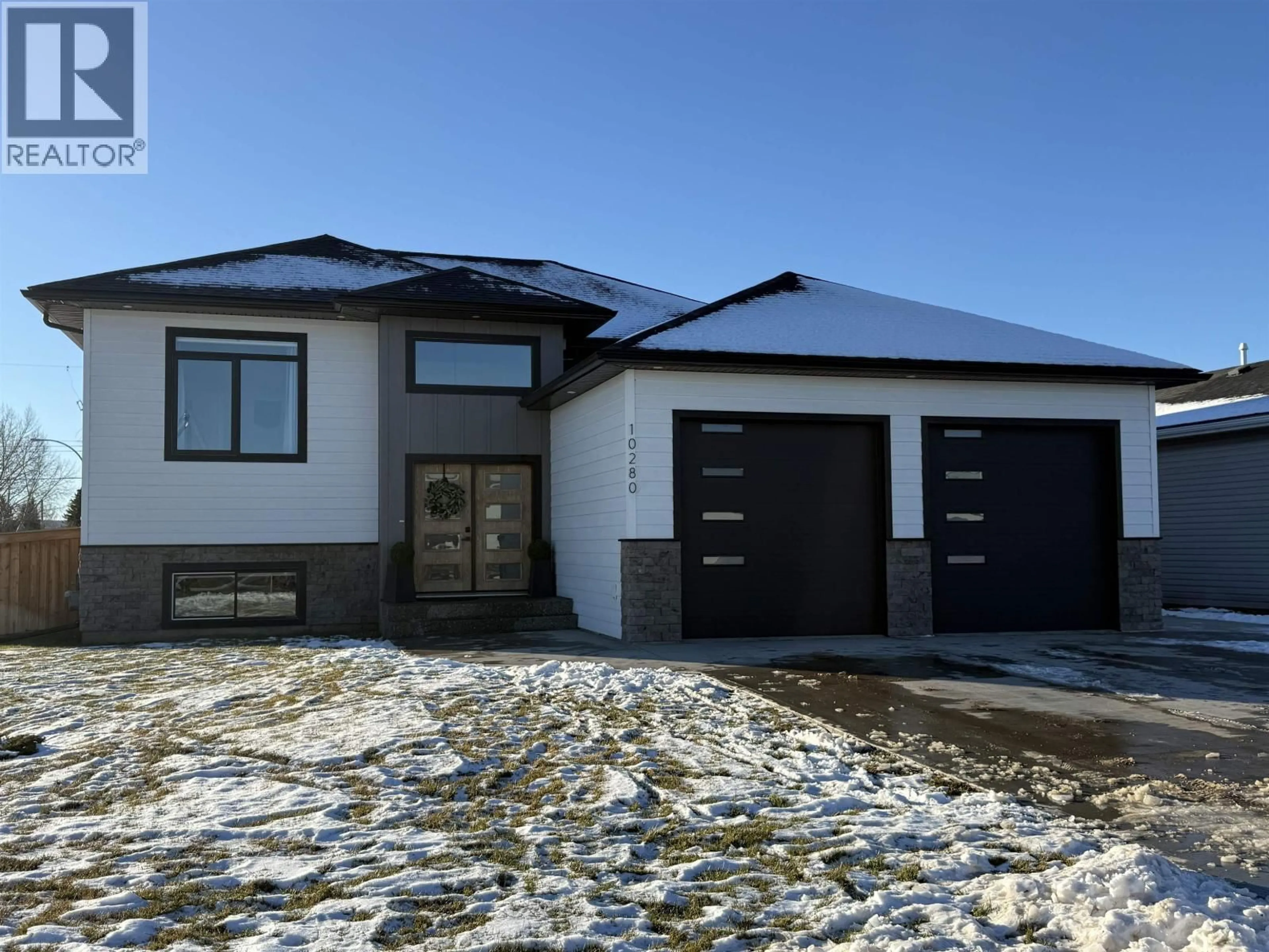 Unknown for 10280 97 STREET, Taylor British Columbia V0C2K0