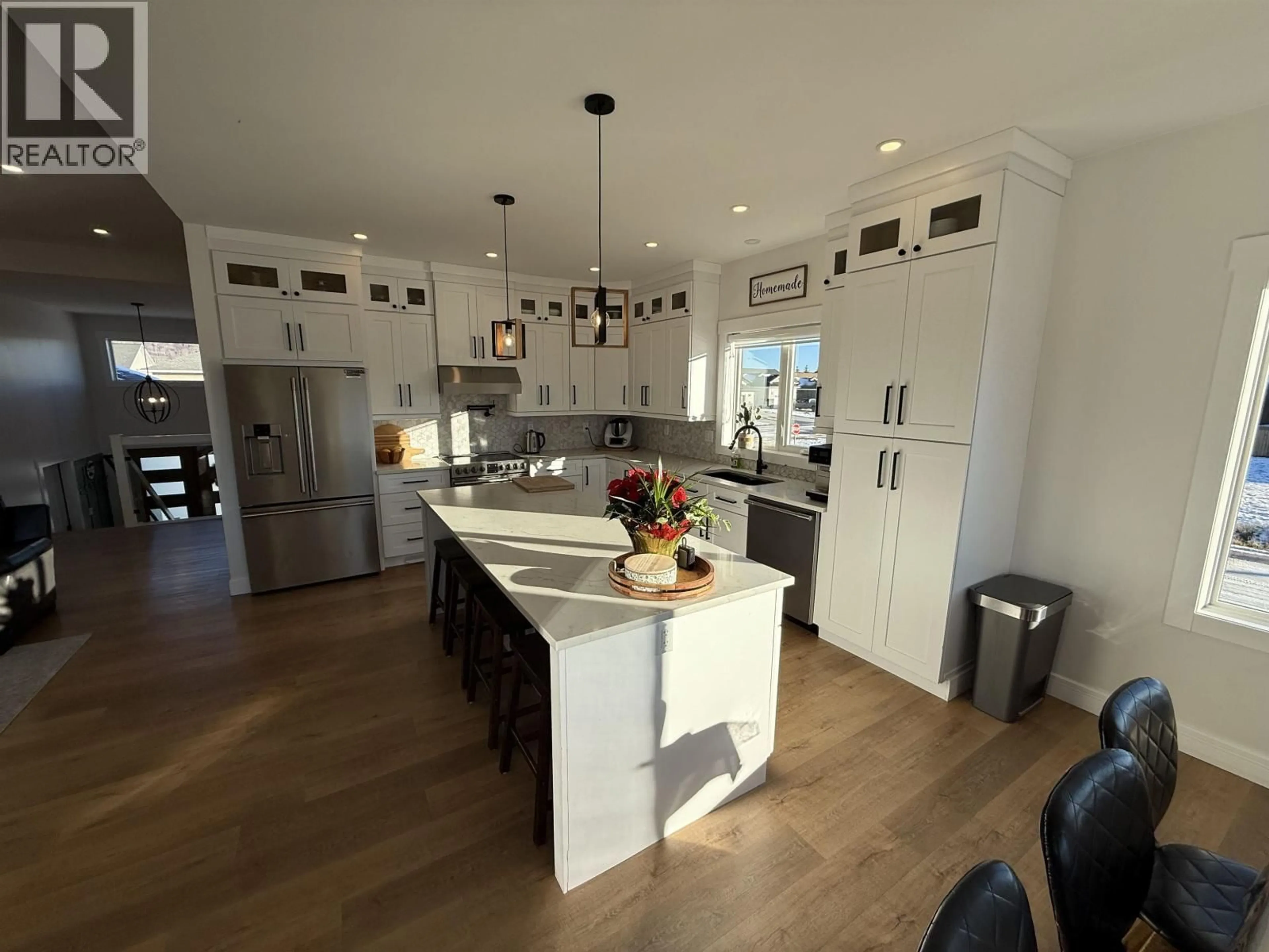 Open concept kitchen, unknown for 10280 97 STREET, Taylor British Columbia V0C2K0