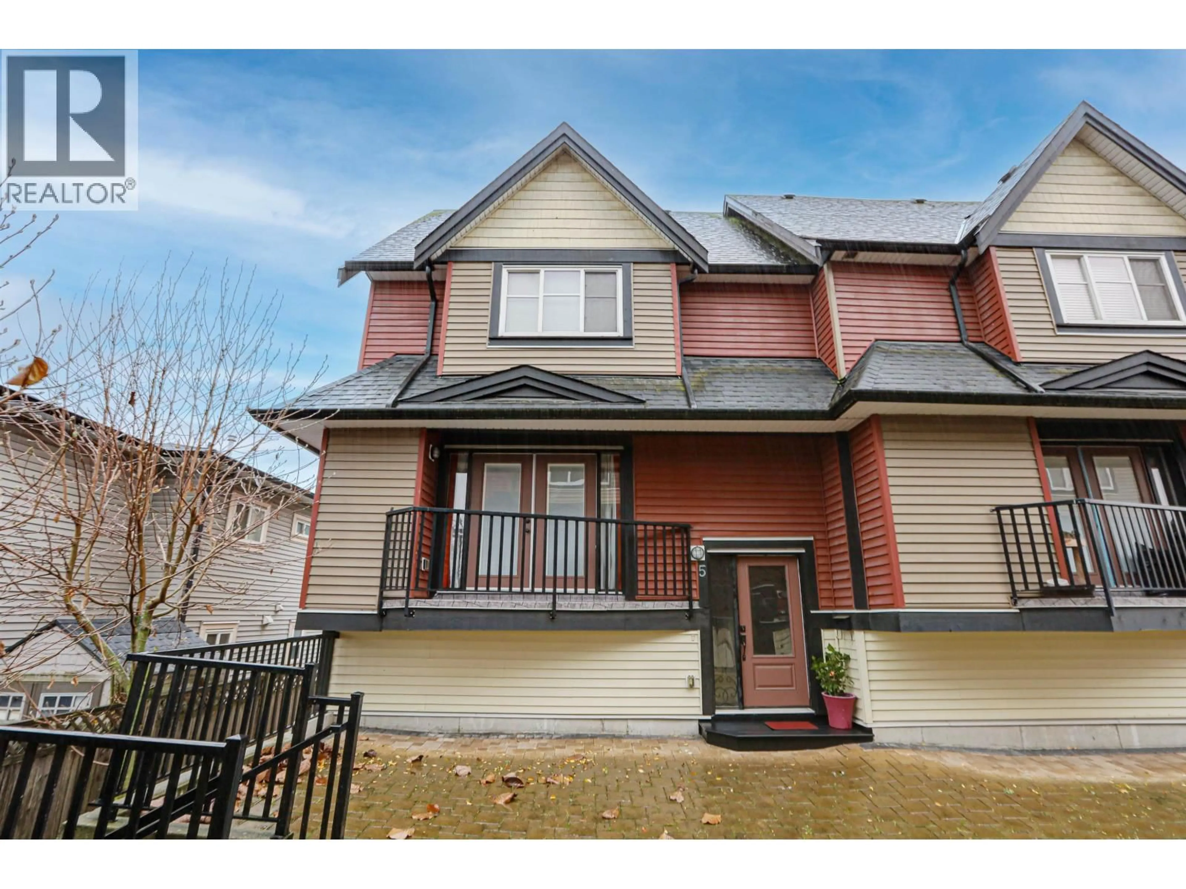 Unknown for 5 - 305 JARDINE STREET, New Westminster British Columbia V3M5M6