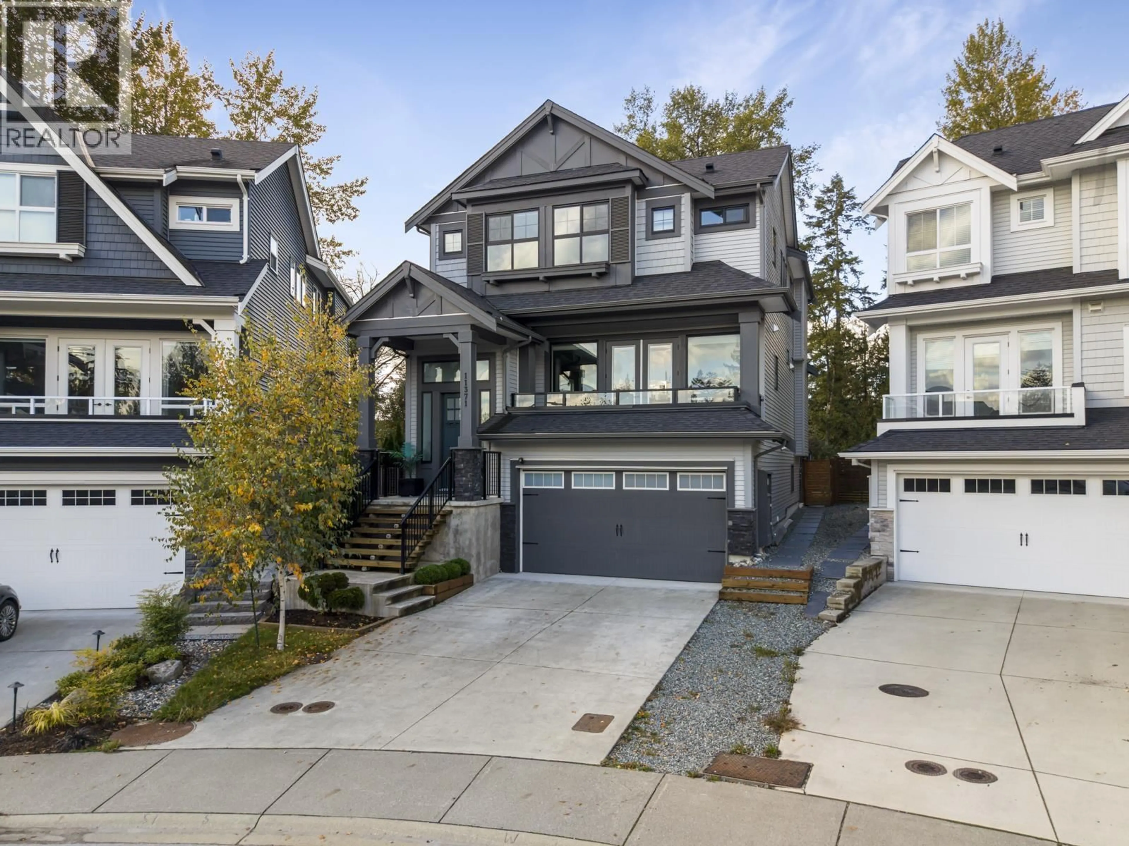 Home with vinyl exterior material, street for 11371 MCDOUGAL STREET, Maple Ridge British Columbia V2X4K6