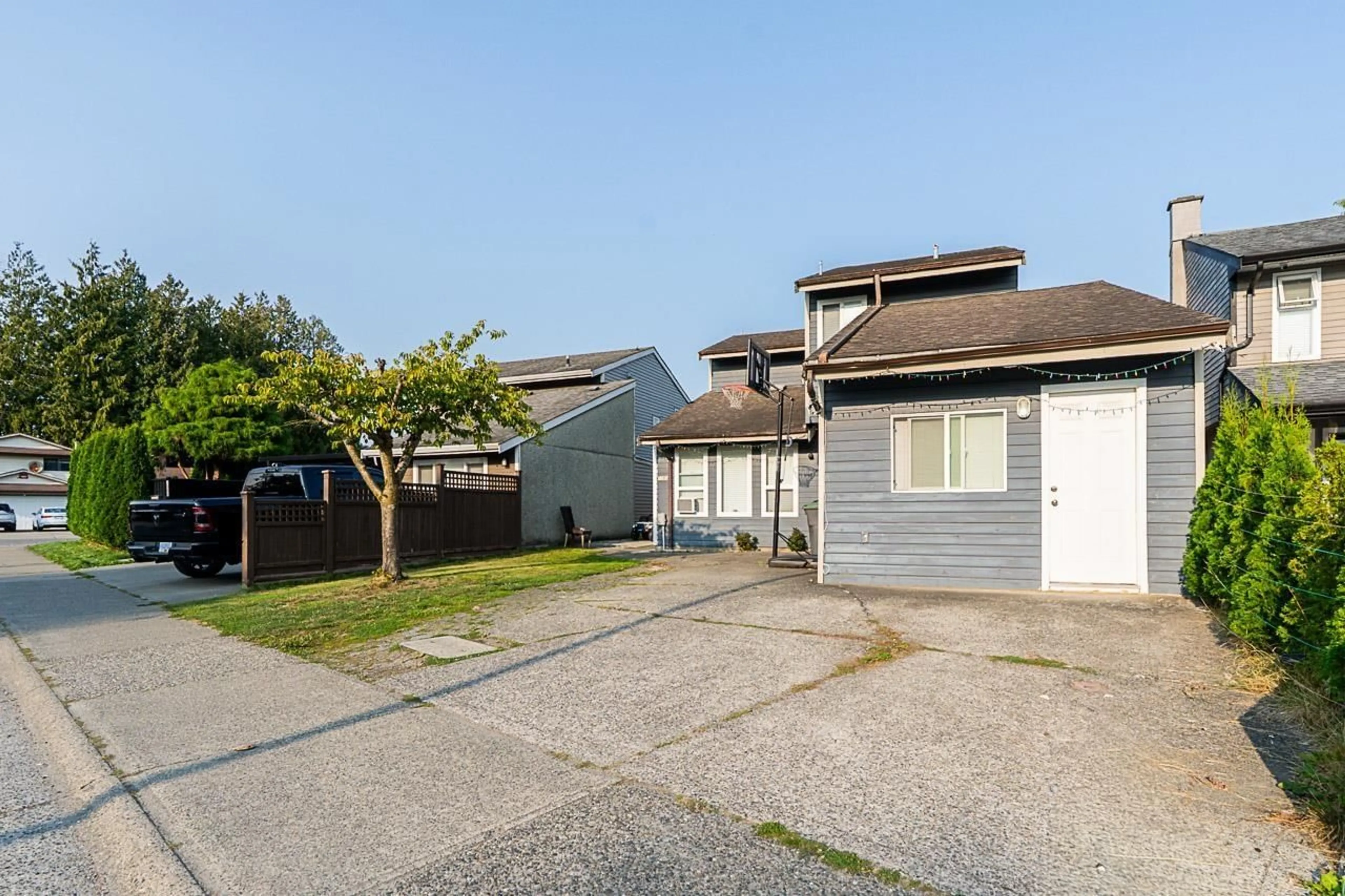 A pic from outside/outdoor area/front of a property/back of a property/a pic from drone, street for 7380 PARKWOOD DRIVE, Surrey British Columbia V3W7G6