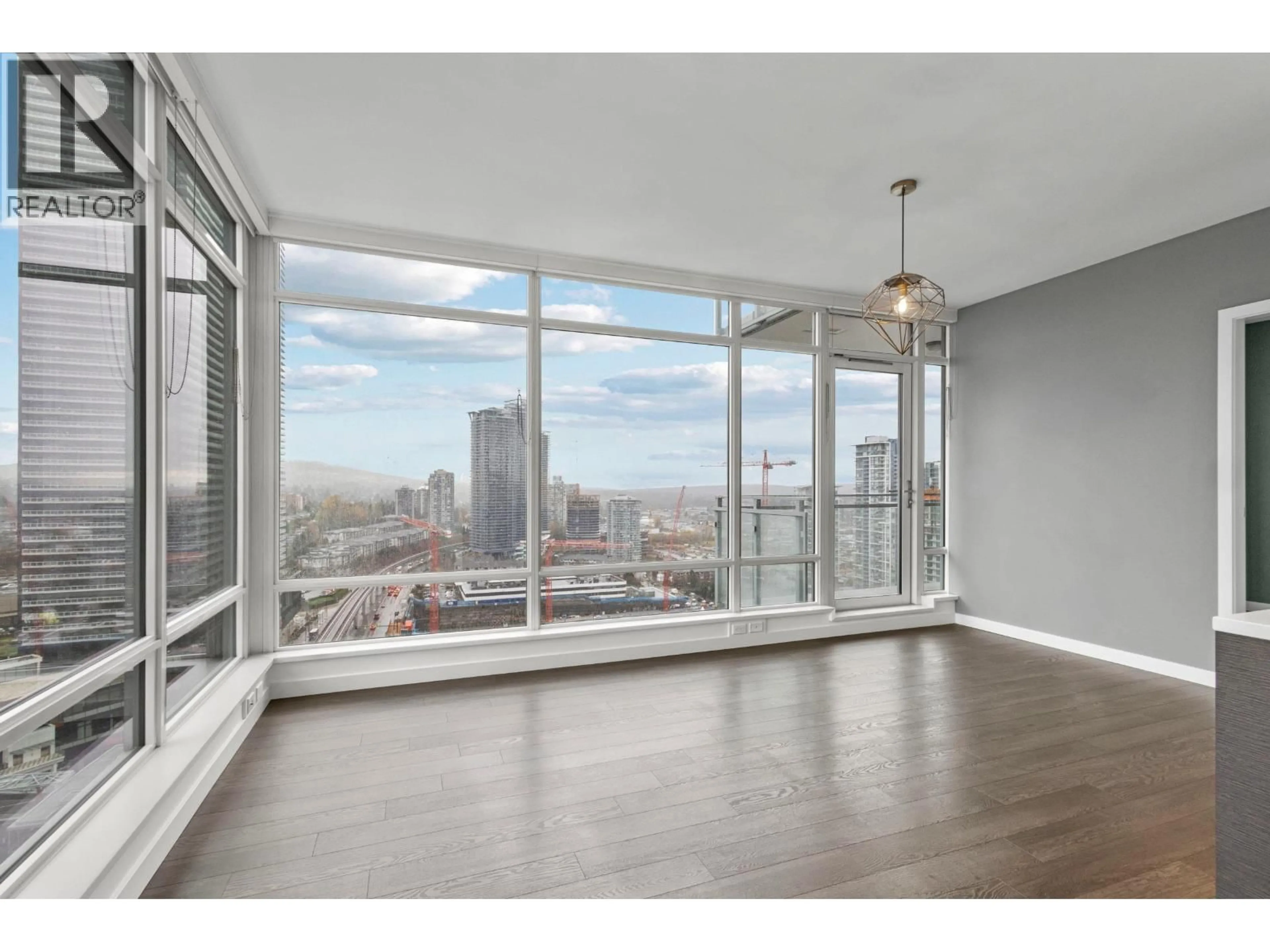 A pic of a room for 1806 - 4485 SKYLINE DRIVE, Burnaby British Columbia V5C0J2