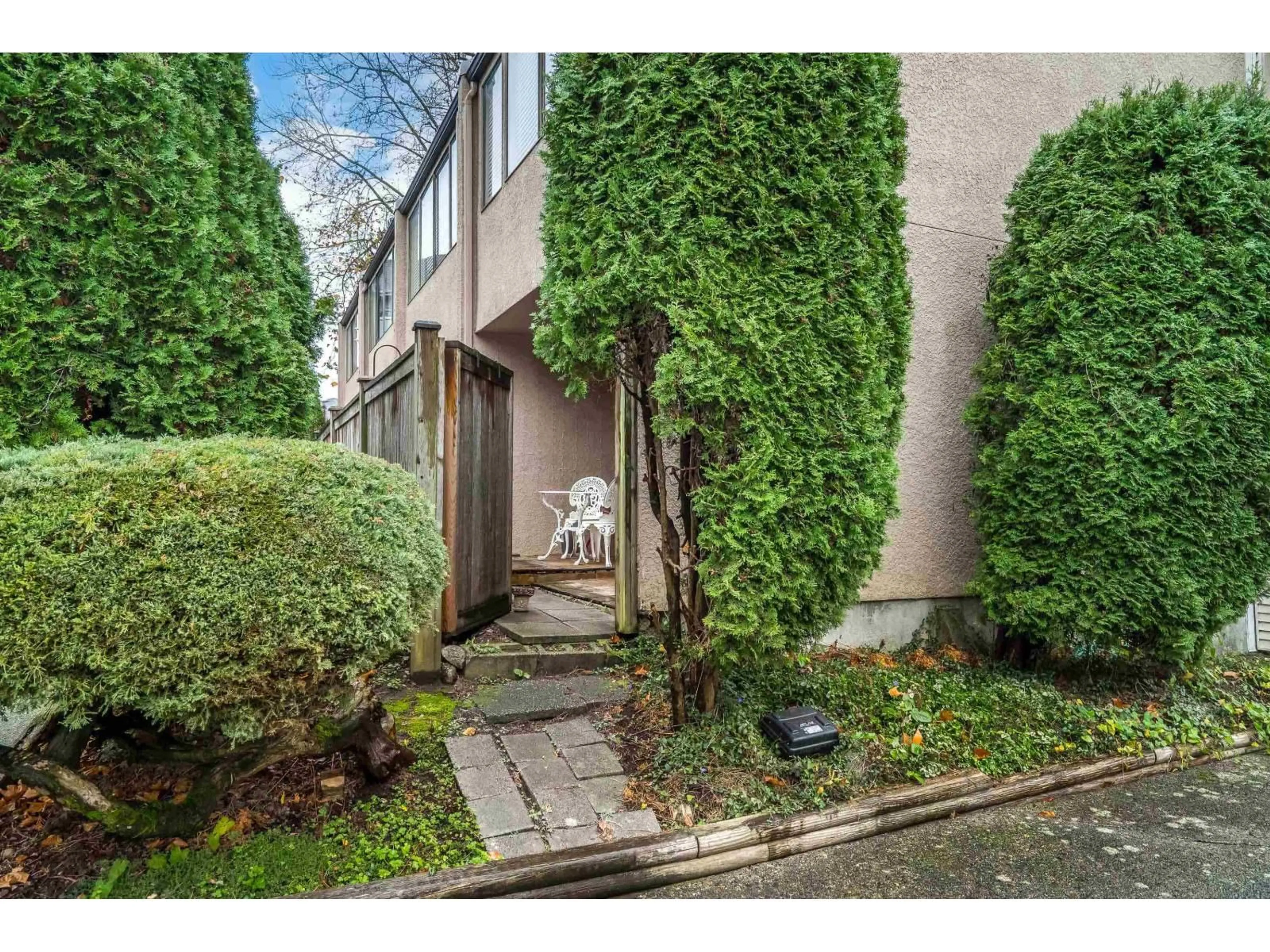 Unknown for 70 - 17712 60 AVENUE, Surrey British Columbia V3S1V2