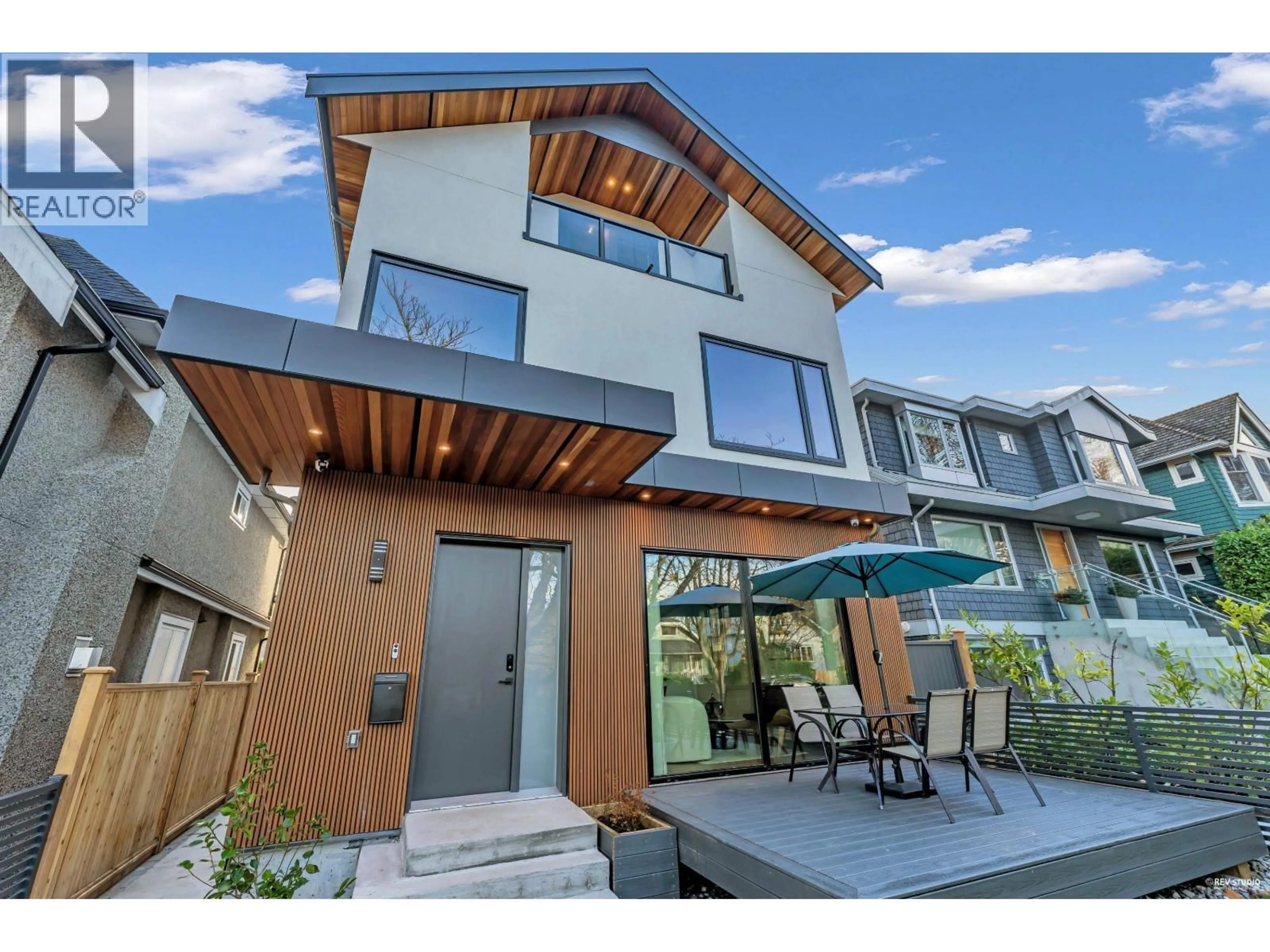 Unknown for 1 - 4150 14TH AVENUE, Vancouver British Columbia V6R2X5