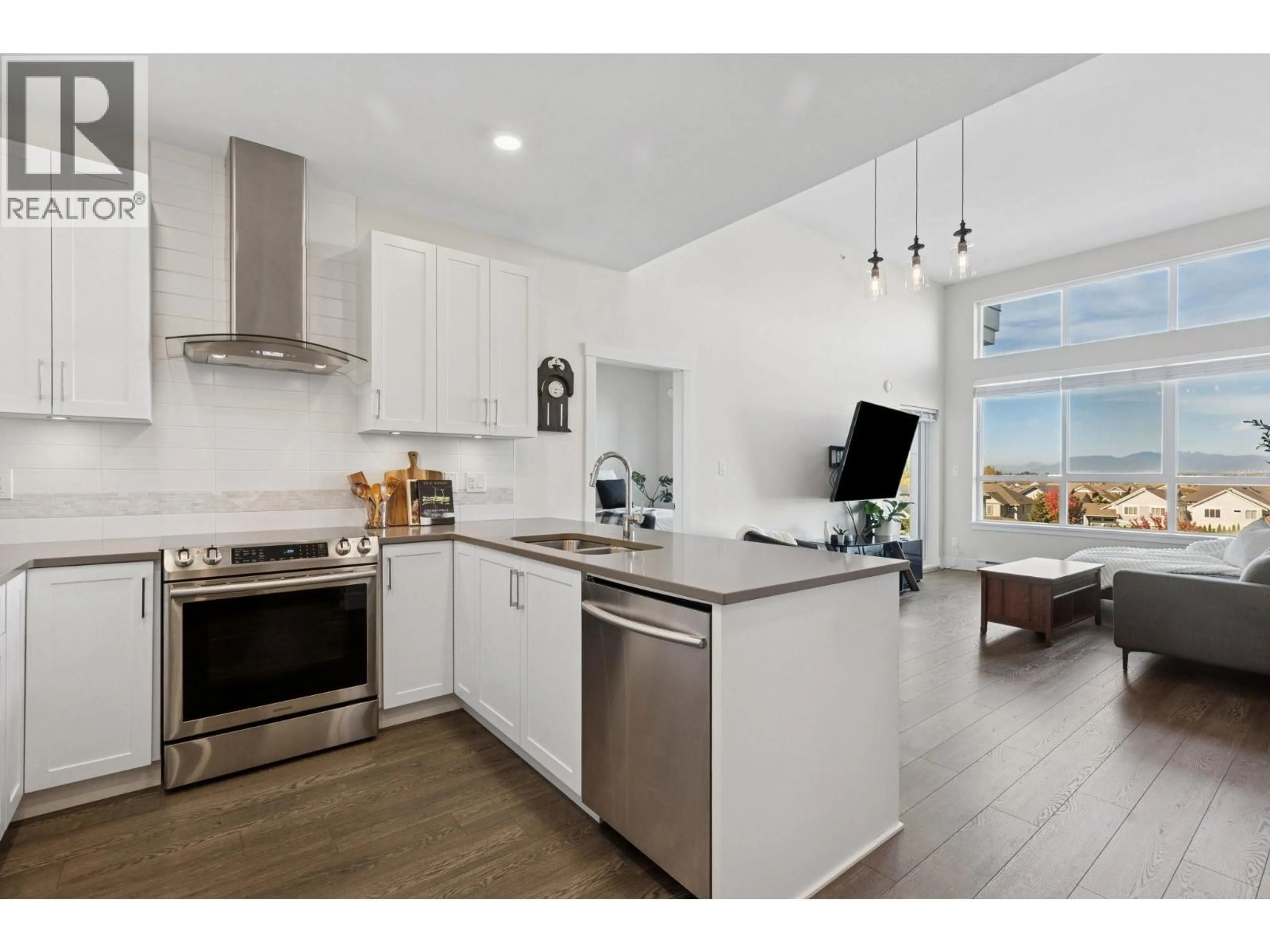 Open concept kitchen, unknown for 401 - 4690 HAWK LANE, Tsawwassen British Columbia V4M0C4