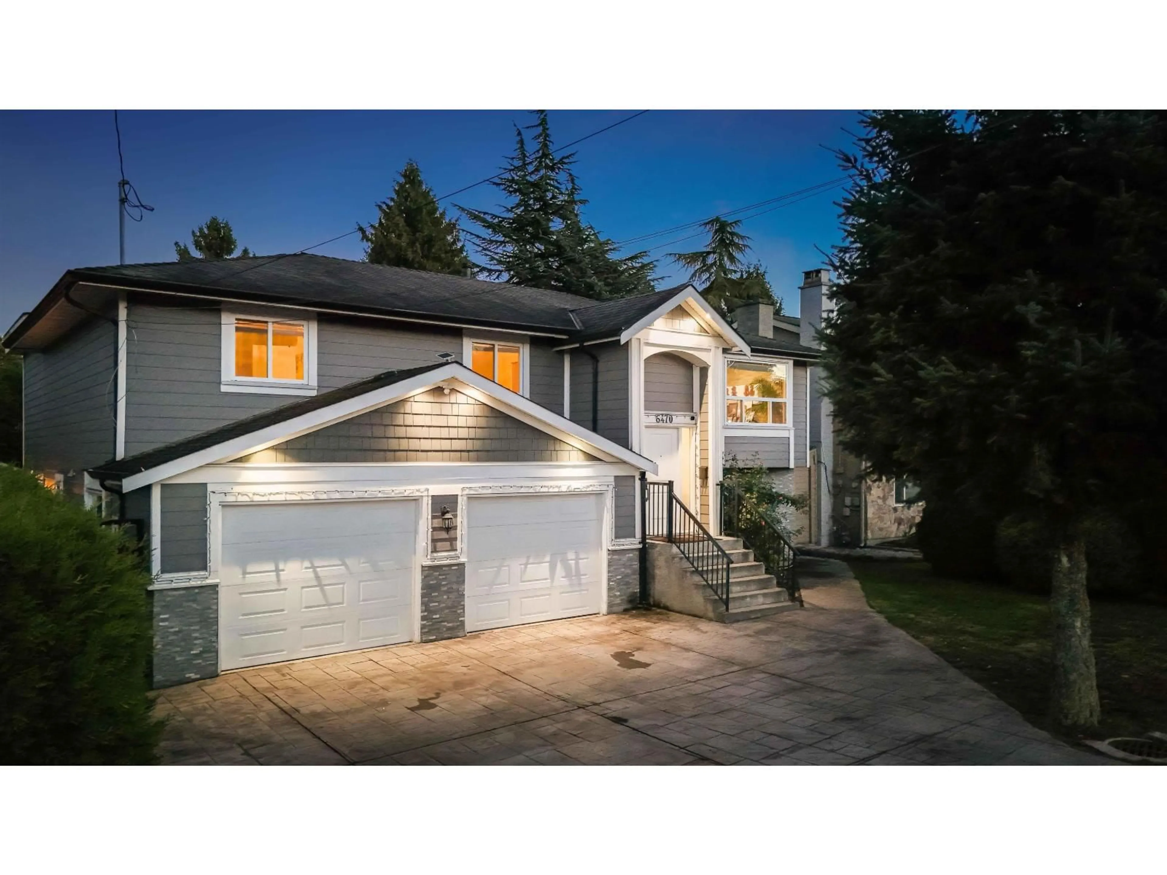 Home with vinyl exterior material, street for 6470 130 STREET, Surrey British Columbia V3W4J1