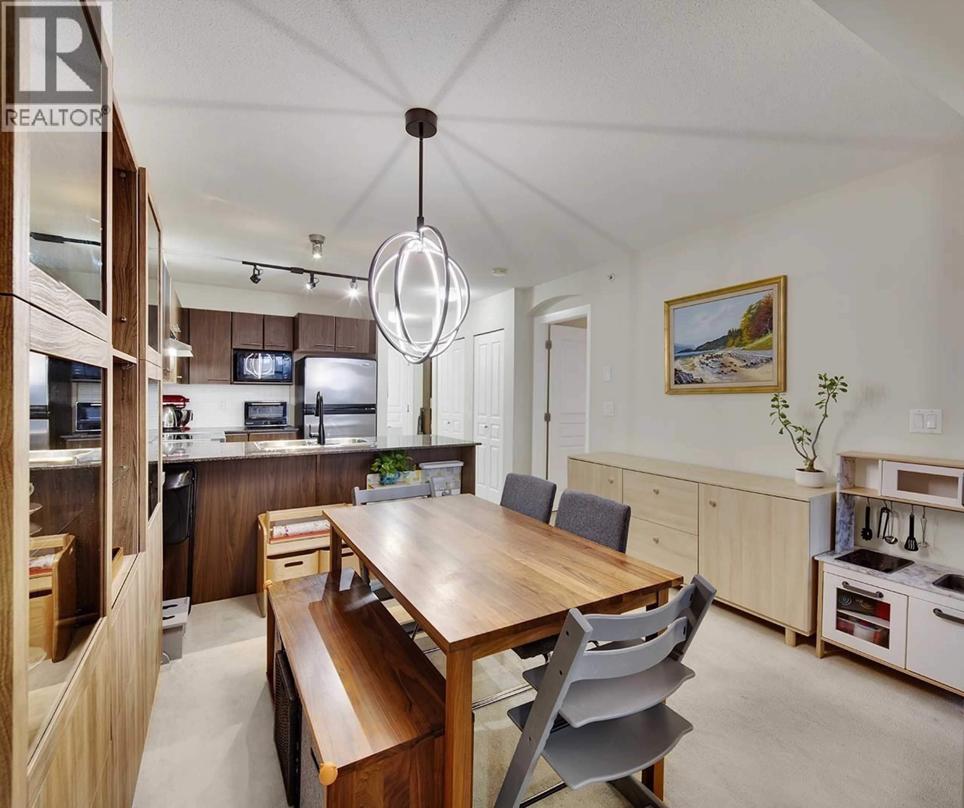 Open concept kitchen, unknown for 406 - 4728 BRENTWOOD DRIVE, Burnaby British Columbia V5C0G2