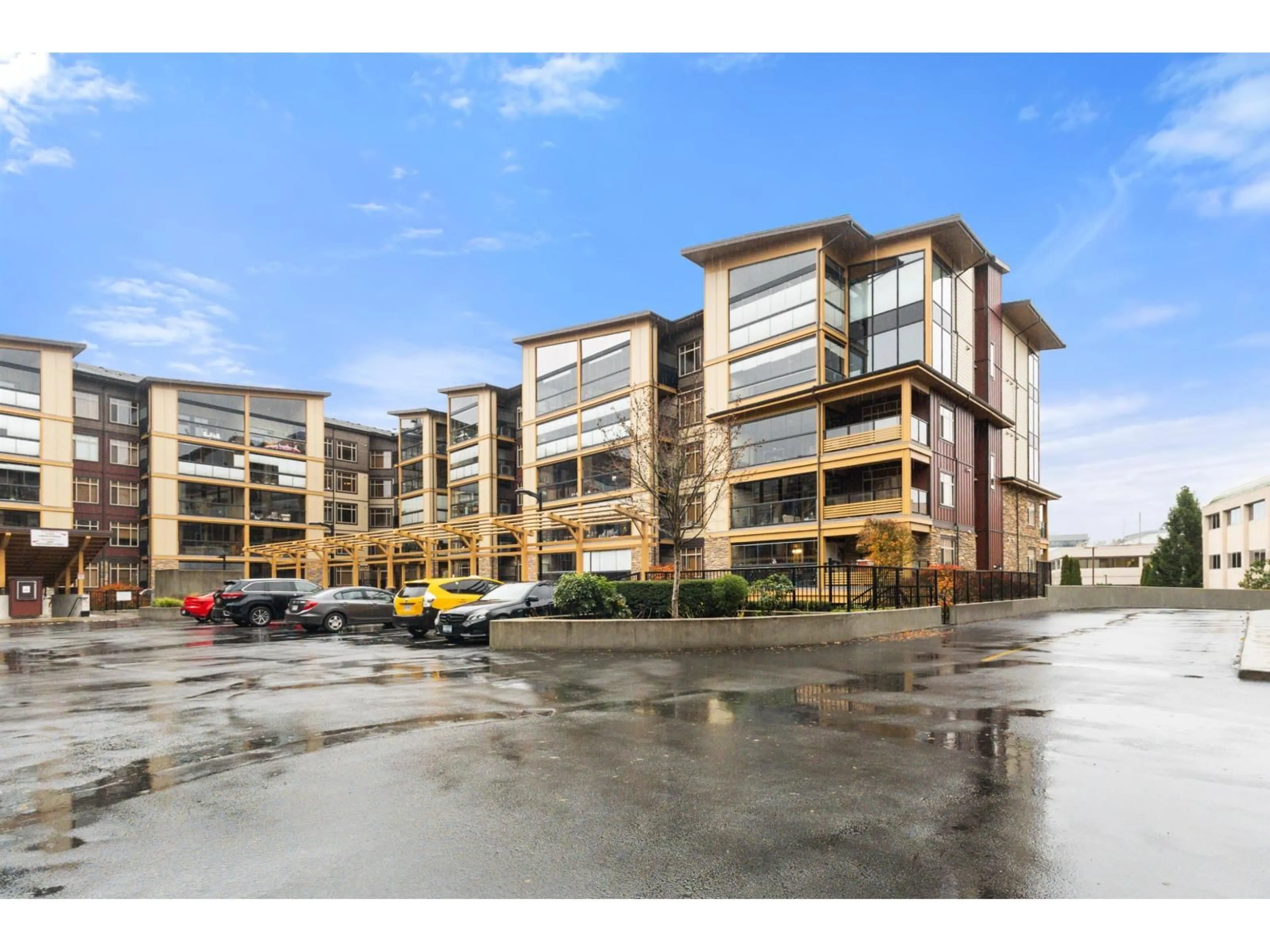 Unknown for 320 - 32445 SIMON AVENUE, Abbotsford British Columbia V2T0G7