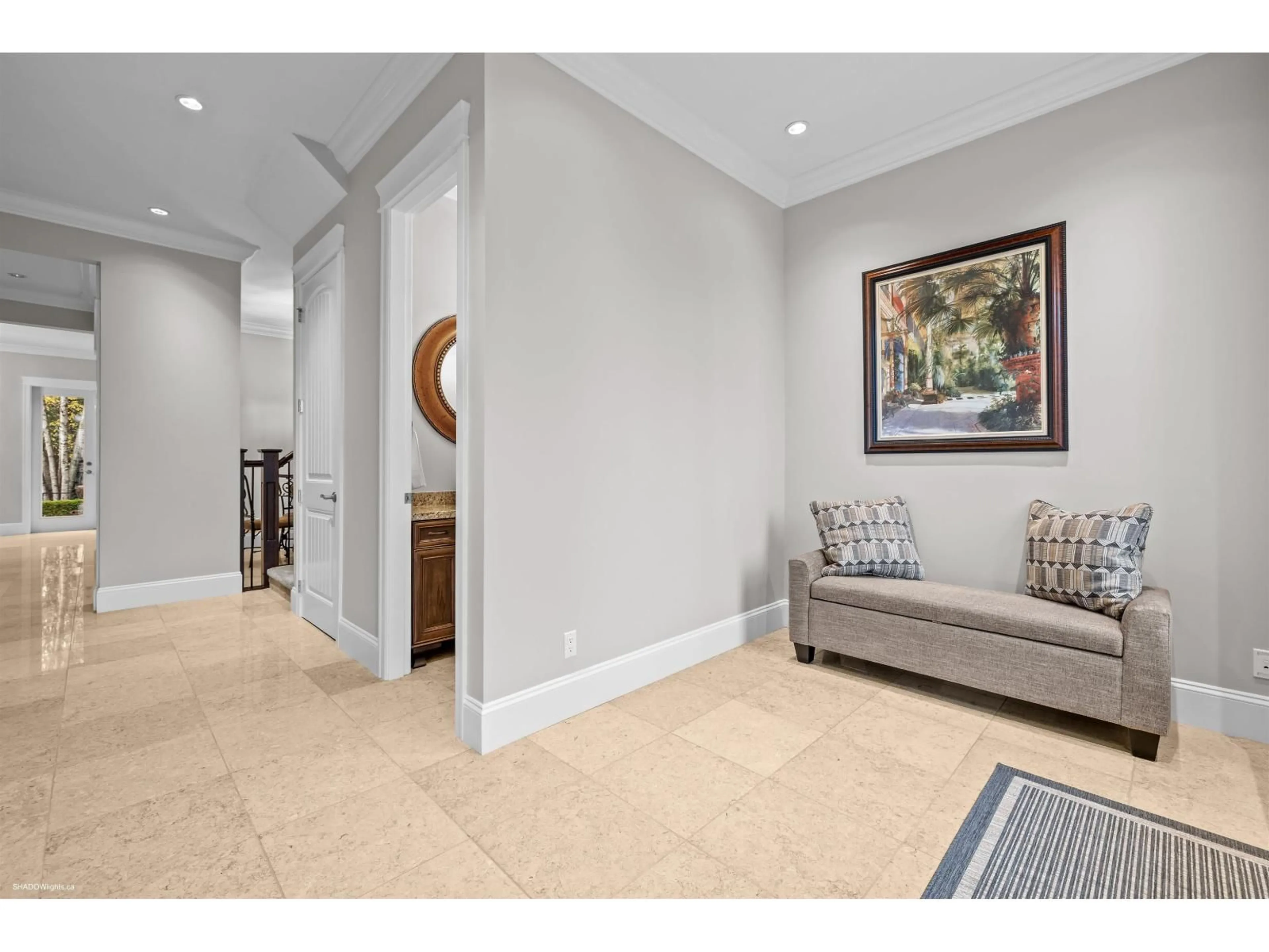 Indoor entryway for 11248 156A STREET, Surrey British Columbia V4N0Y1