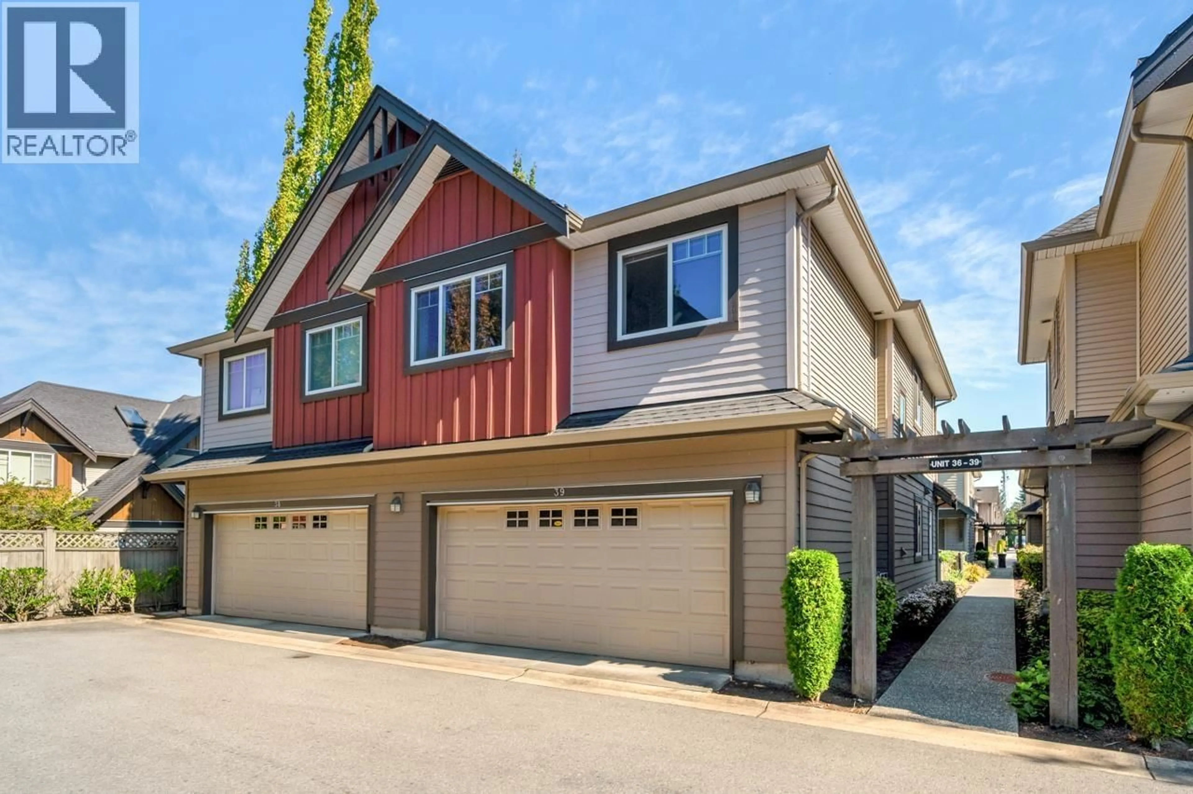 Home with vinyl exterior material, street for 39 - 9699 SILLS AVENUE, Richmond British Columbia V6Y0C8