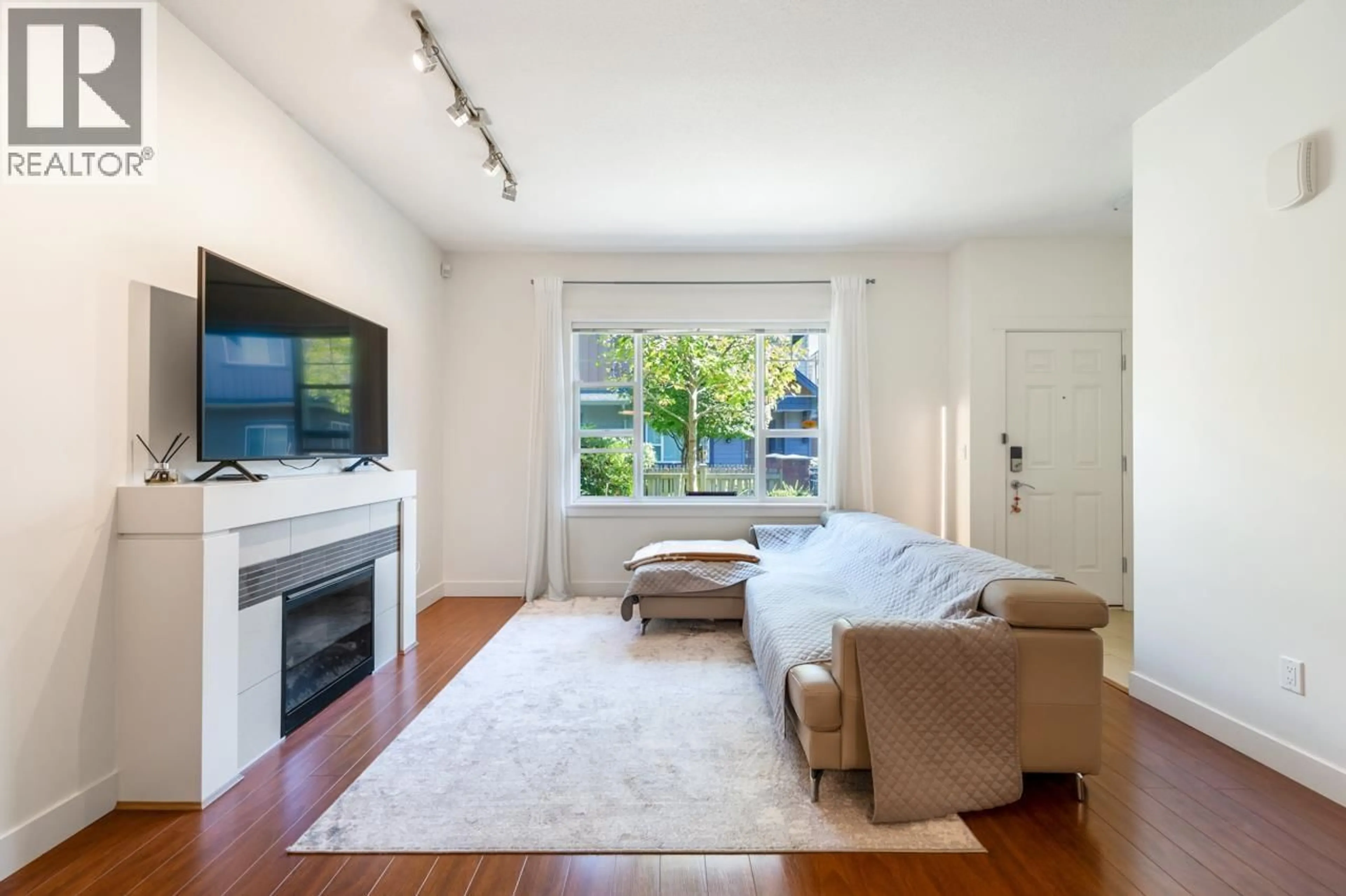 Living room with furniture, unknown for 39 - 9699 SILLS AVENUE, Richmond British Columbia V6Y0C8