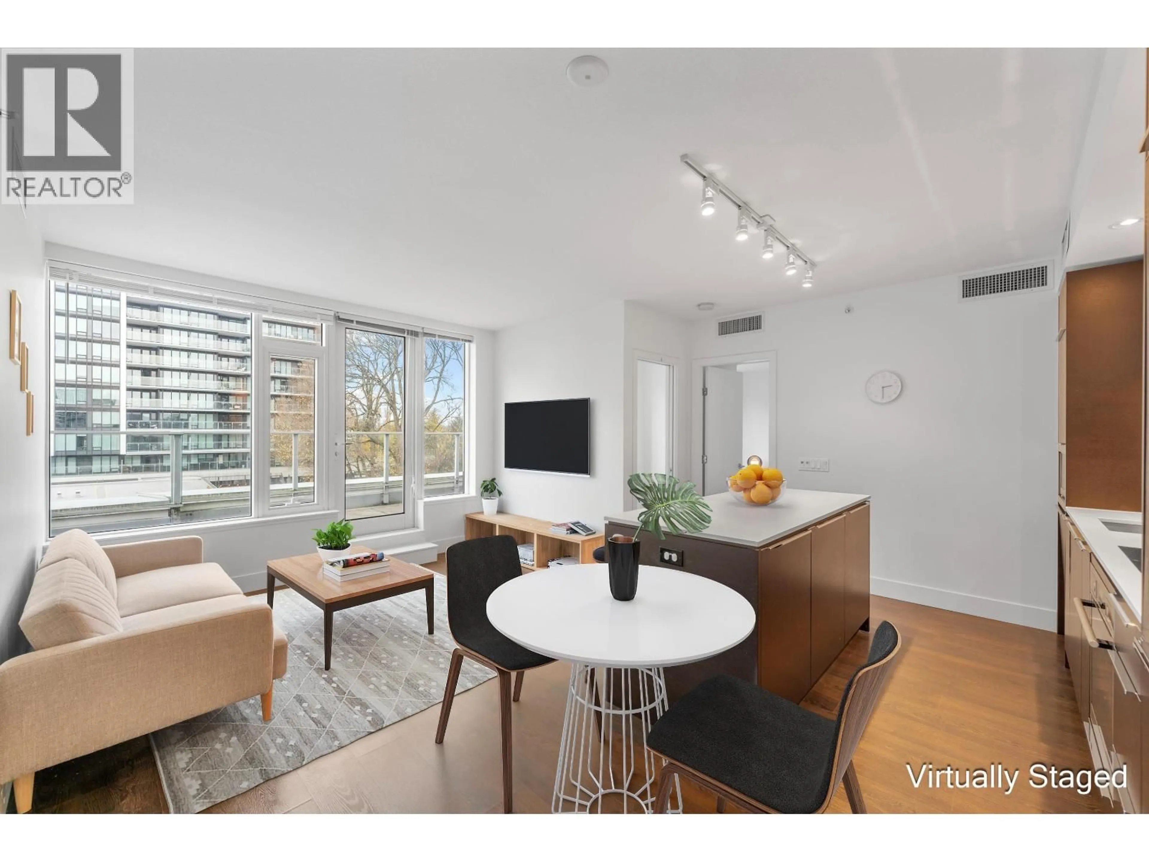 Living room with furniture, unknown for 621 - 5233 GILBERT ROAD, Richmond British Columbia V7C0B3