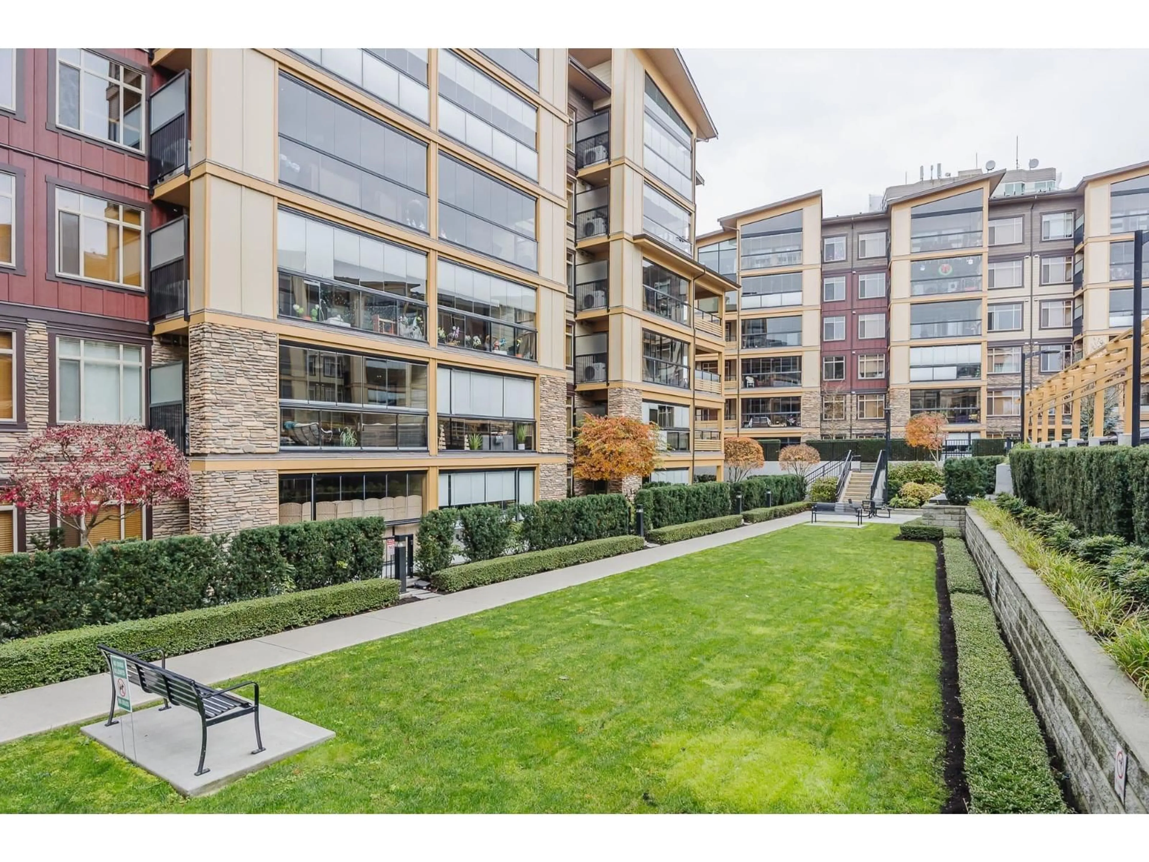 Patio, street for 509 - 32445 SIMON AVENUE, Abbotsford British Columbia V2T0G7