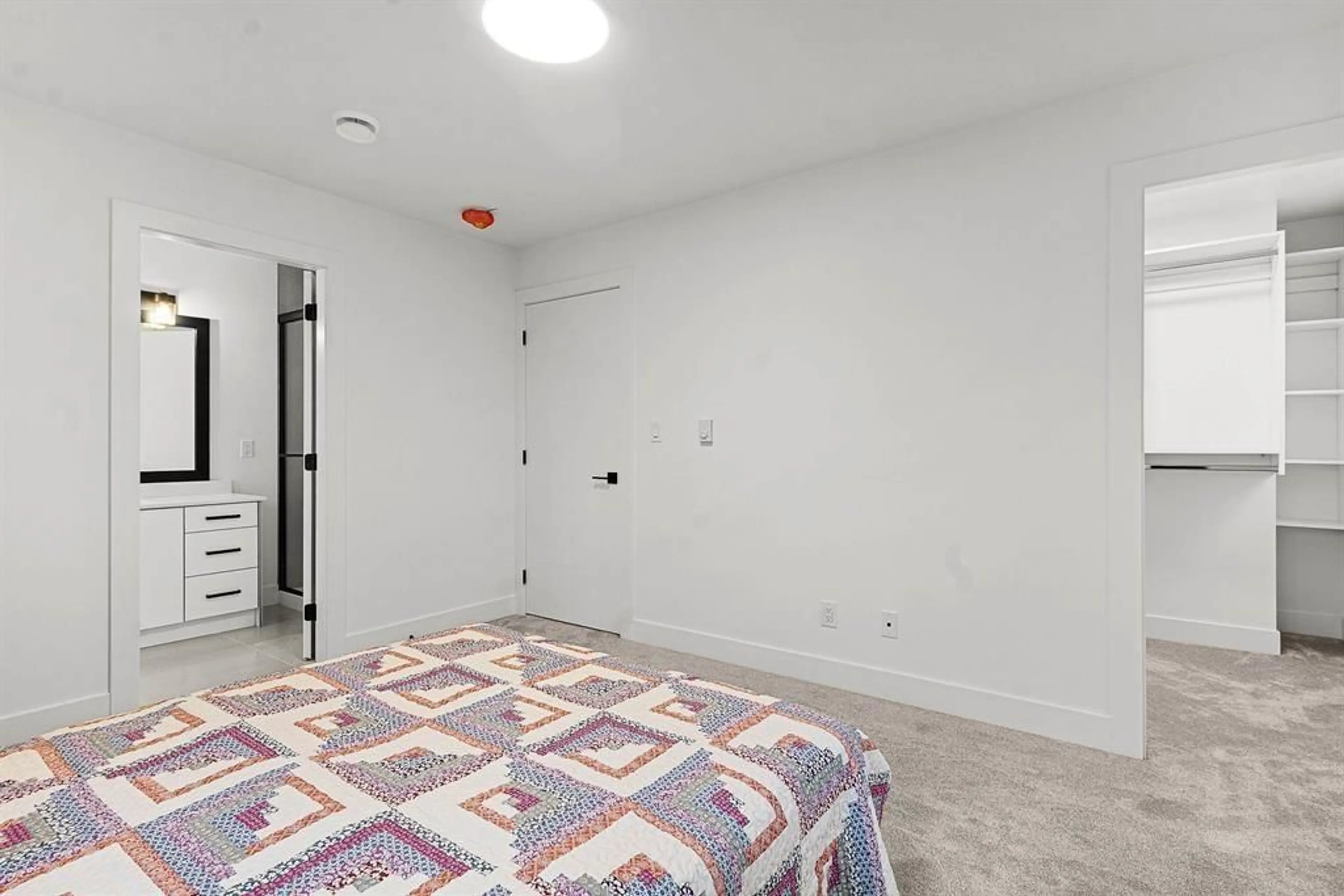 A pic of a room for 7 - 2360 CRESCENT WAY, Abbotsford British Columbia V2S3M2