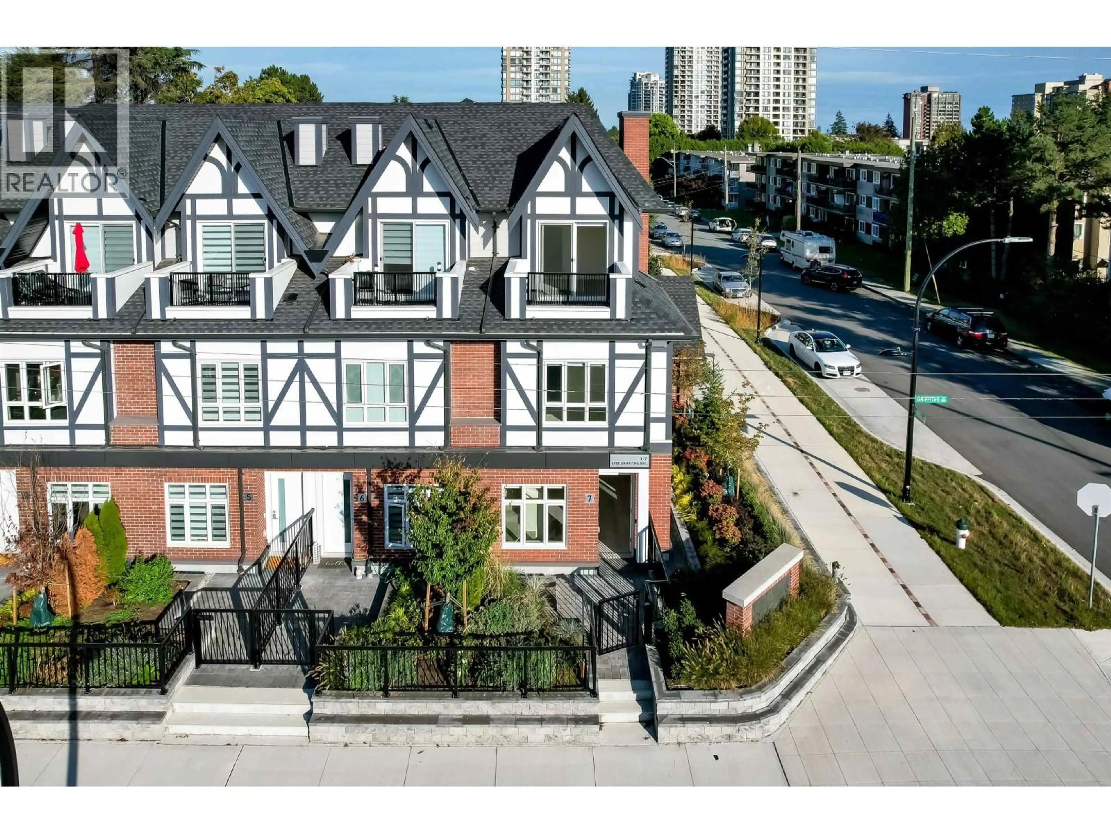 A pic from outside/outdoor area/front of a property/back of a property/a pic from drone, street for 7 - 6988 GRIFFITHS AVENUE, Burnaby British Columbia V5E0C7