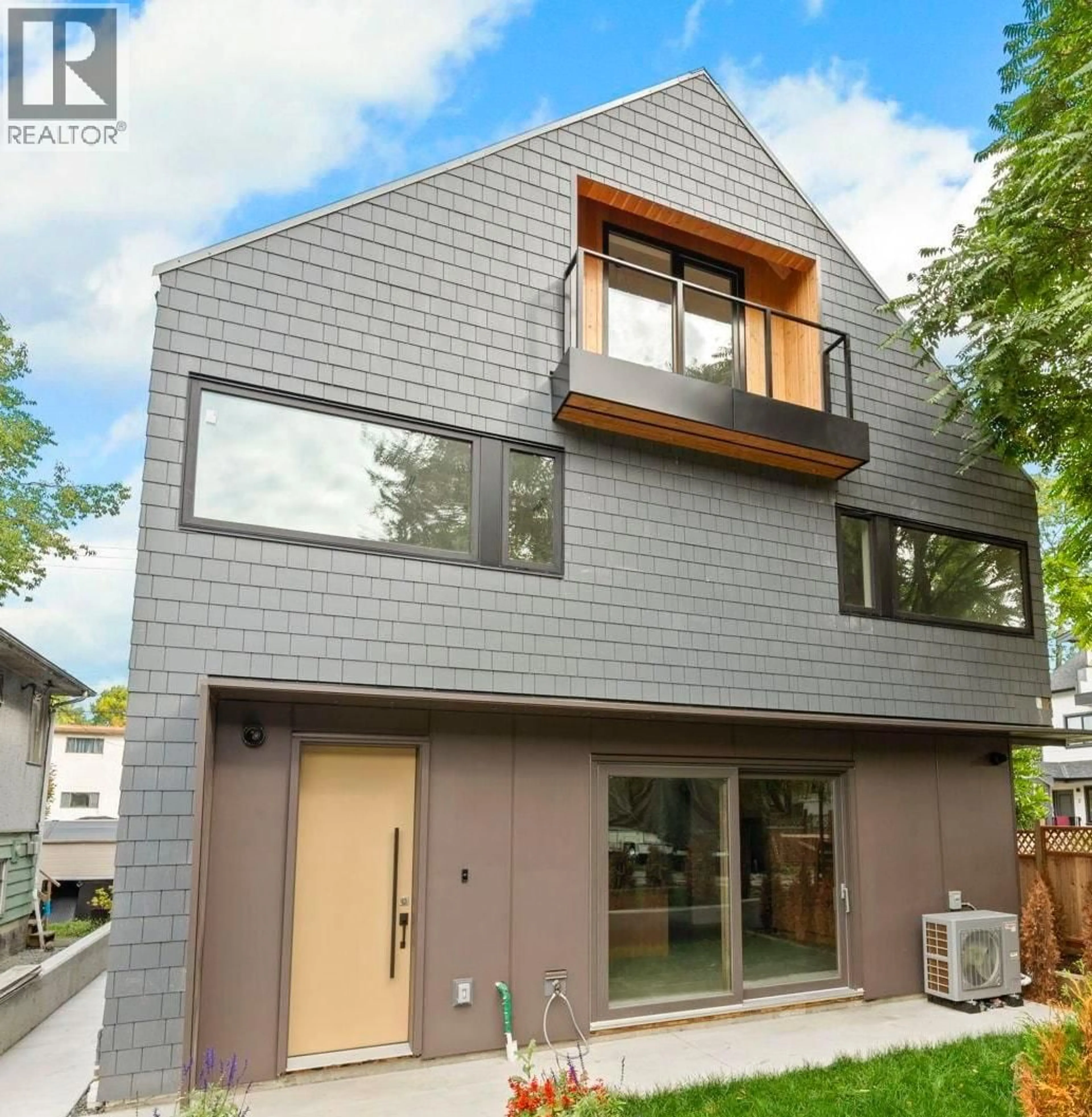 Home with brick exterior material, street for 1 - 2091 20TH AVENUE, Vancouver British Columbia V5N2L1