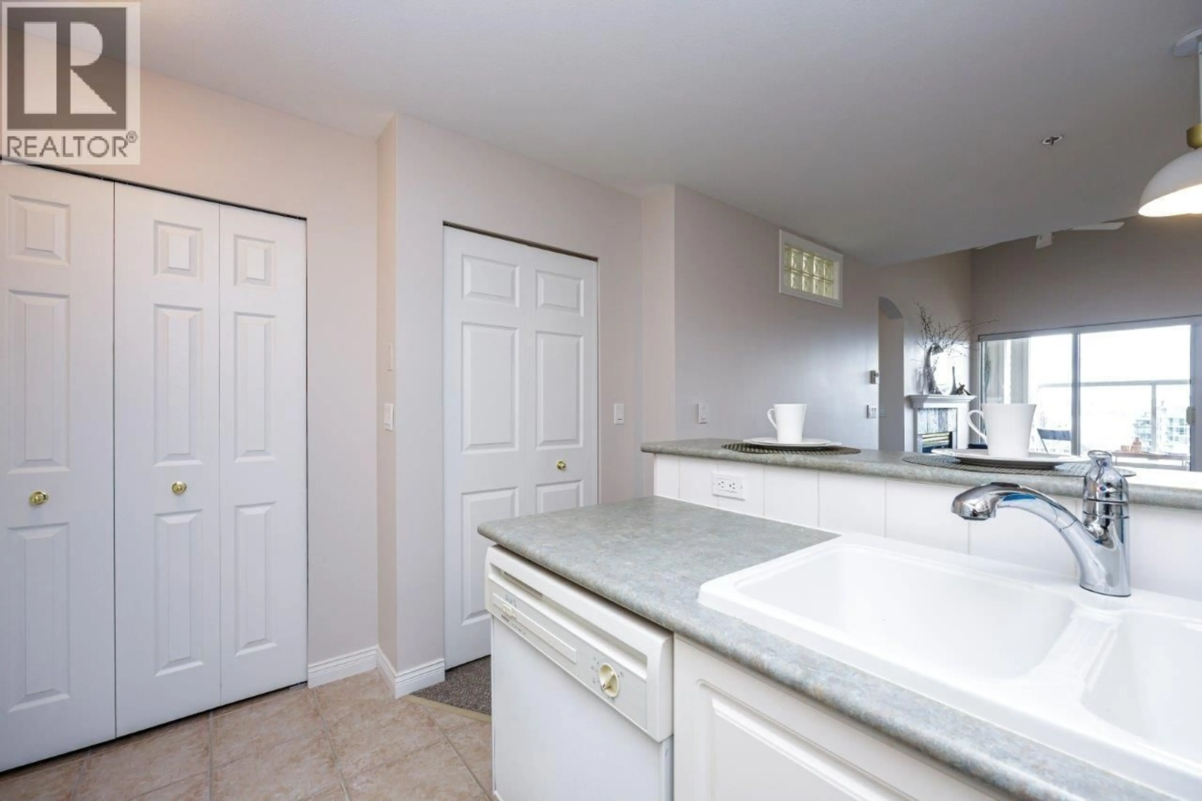 Unknown for 410 - 155 3RD STREET, North Vancouver British Columbia V7L1E5