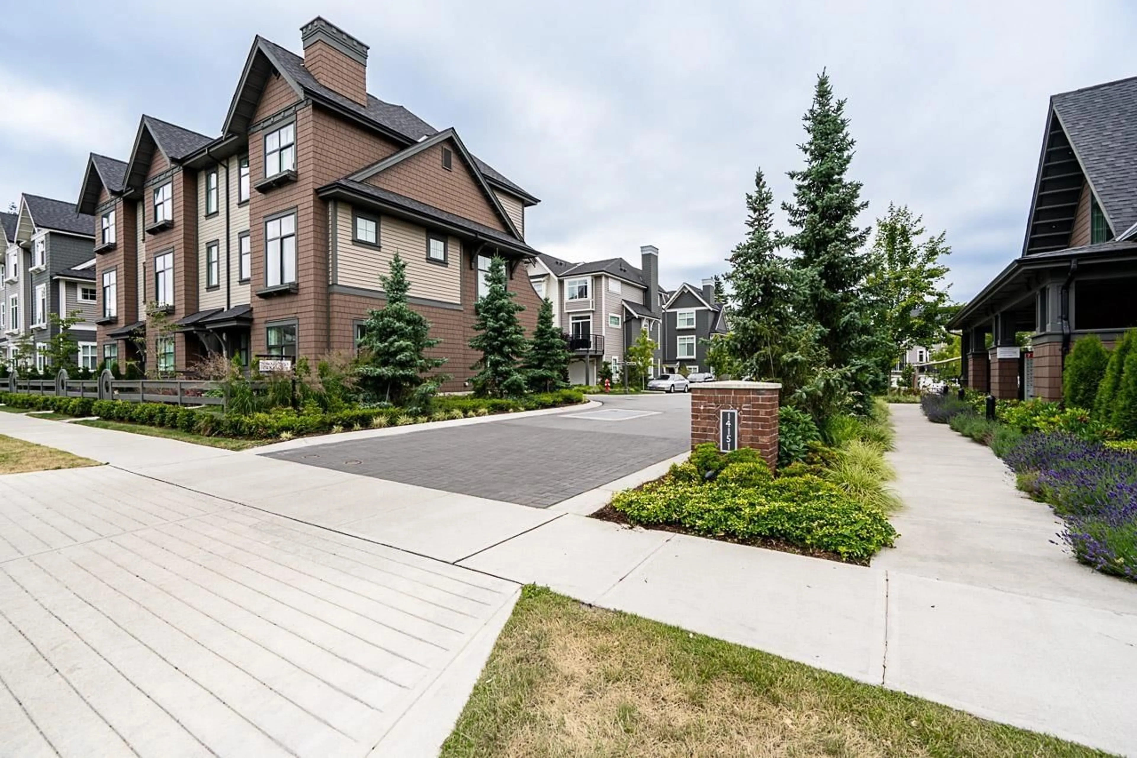 Patio, street for 51 - 14151 58A AVENUE, Surrey British Columbia V3X0L1