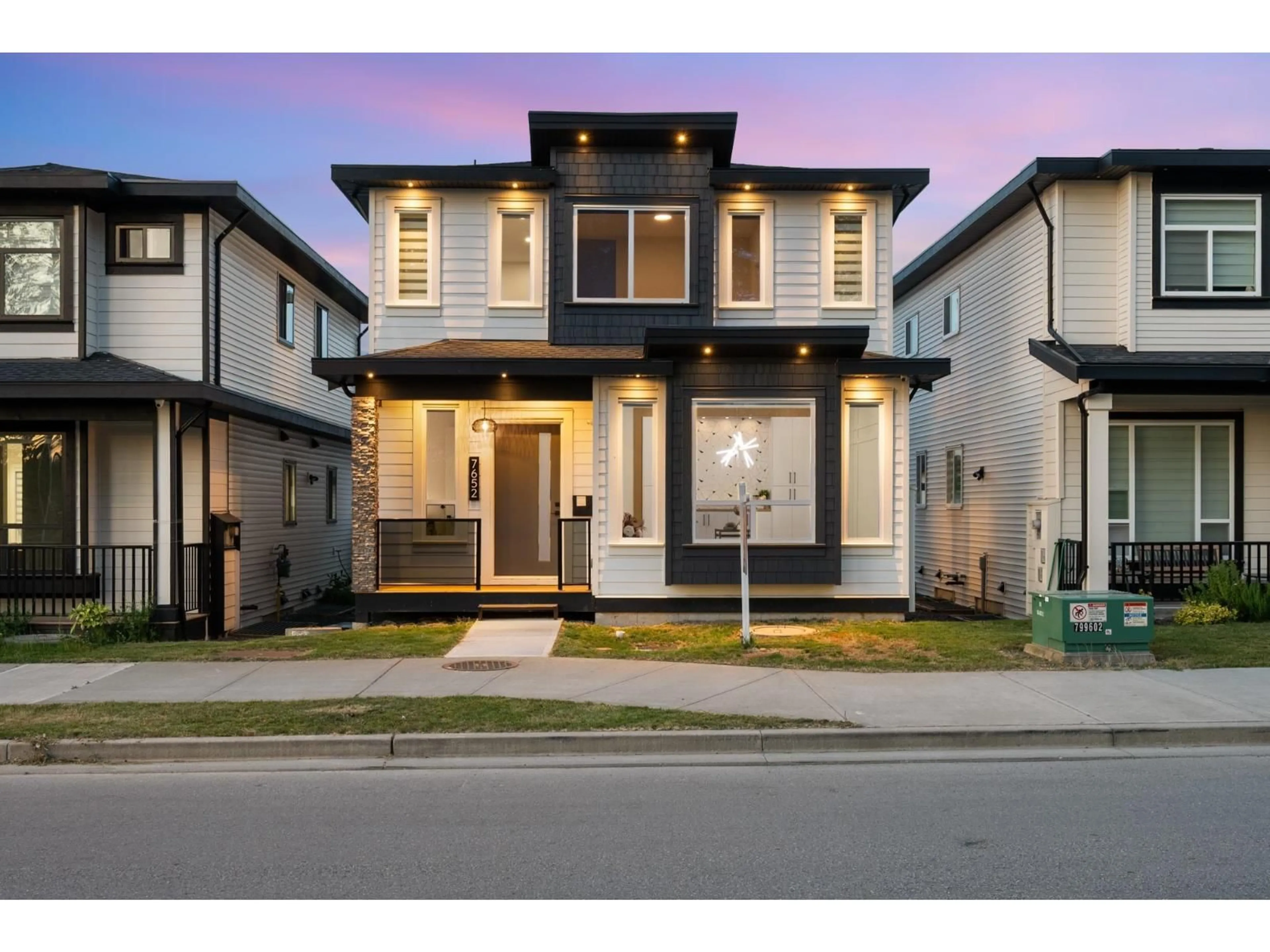 Unknown for 7652 206 STREET, Langley British Columbia V2Y3P6