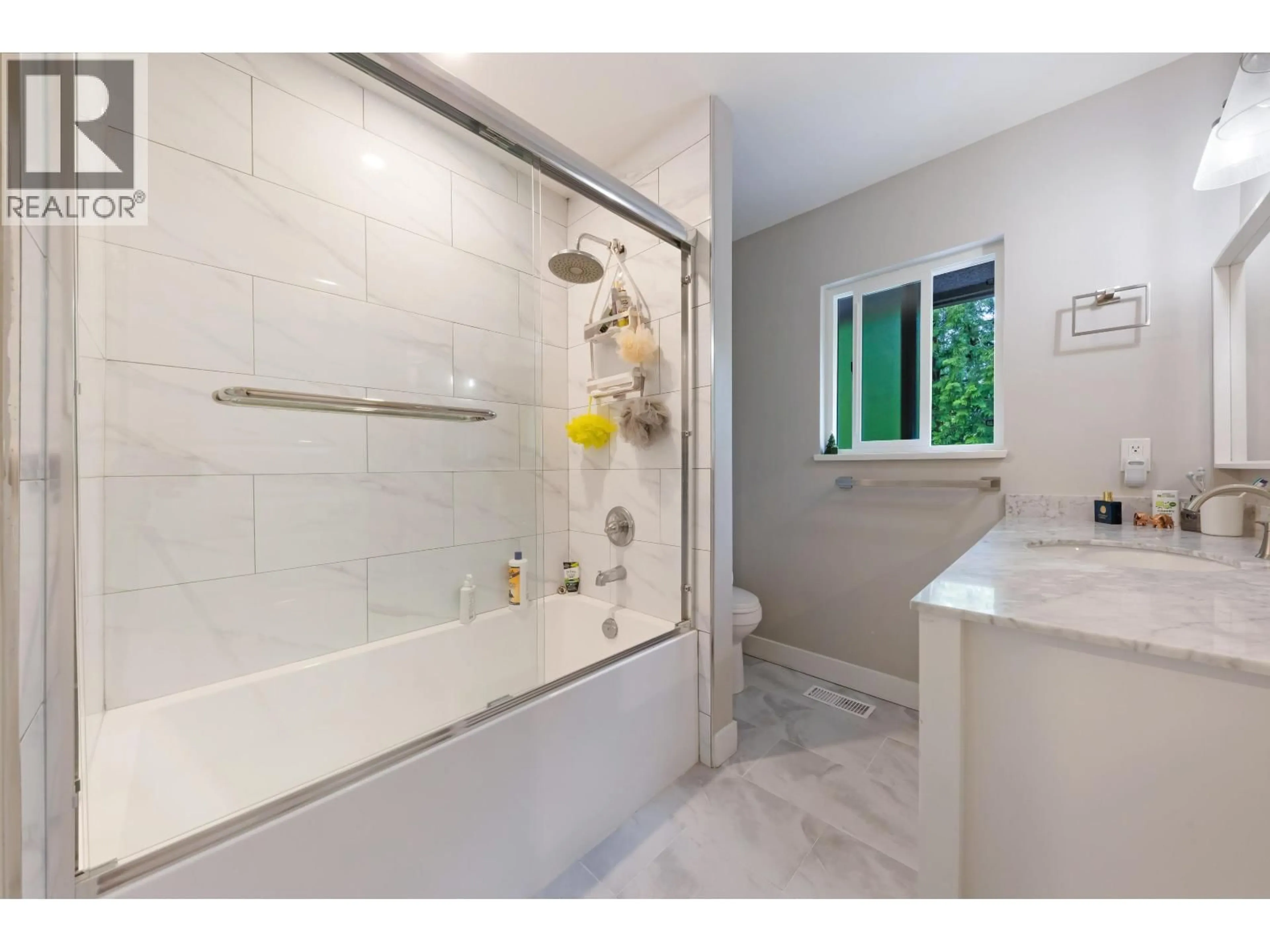 Standard bathroom, ceramic/tile floor for 4477 PRIMROSE LANE, North Vancouver British Columbia V7R4H1