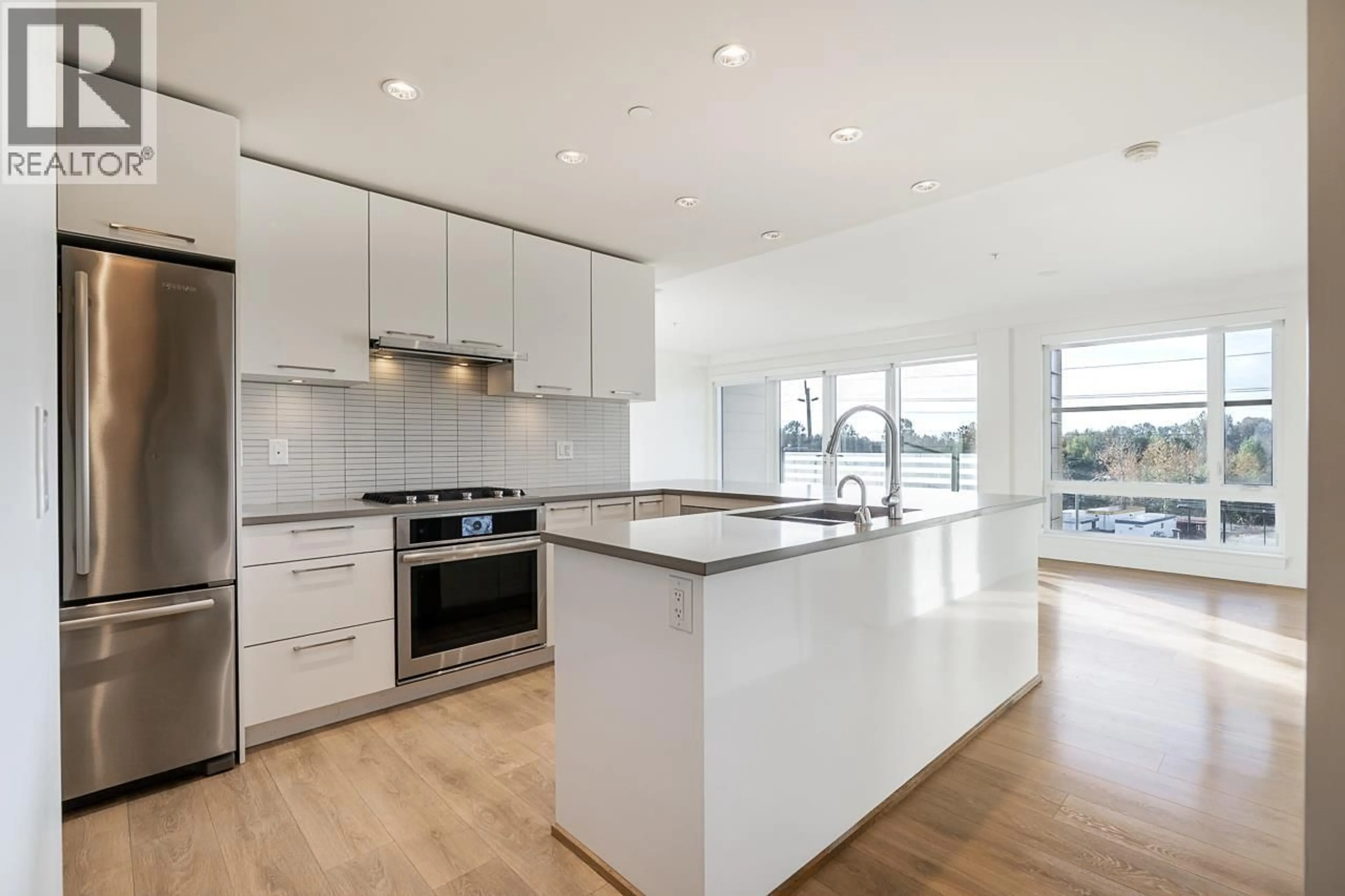 Open concept kitchen, unknown for 515 - 3488 SAWMILL CRESCENT, Vancouver British Columbia V5S0C7