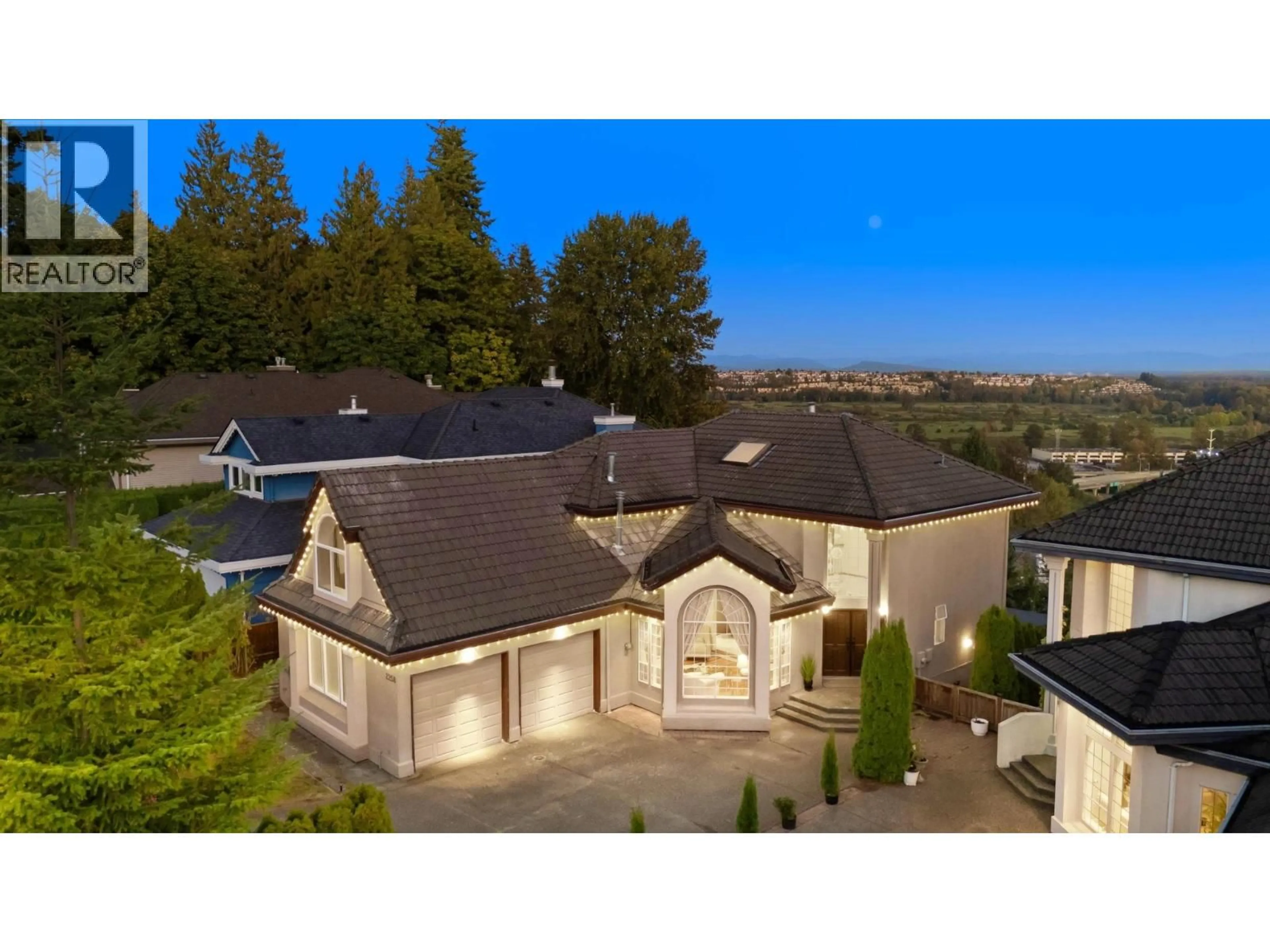 A pic from outside/outdoor area/front of a property/back of a property/a pic from drone, mountain view for 2258 SORRENTO DRIVE, Coquitlam British Columbia V3K6P4