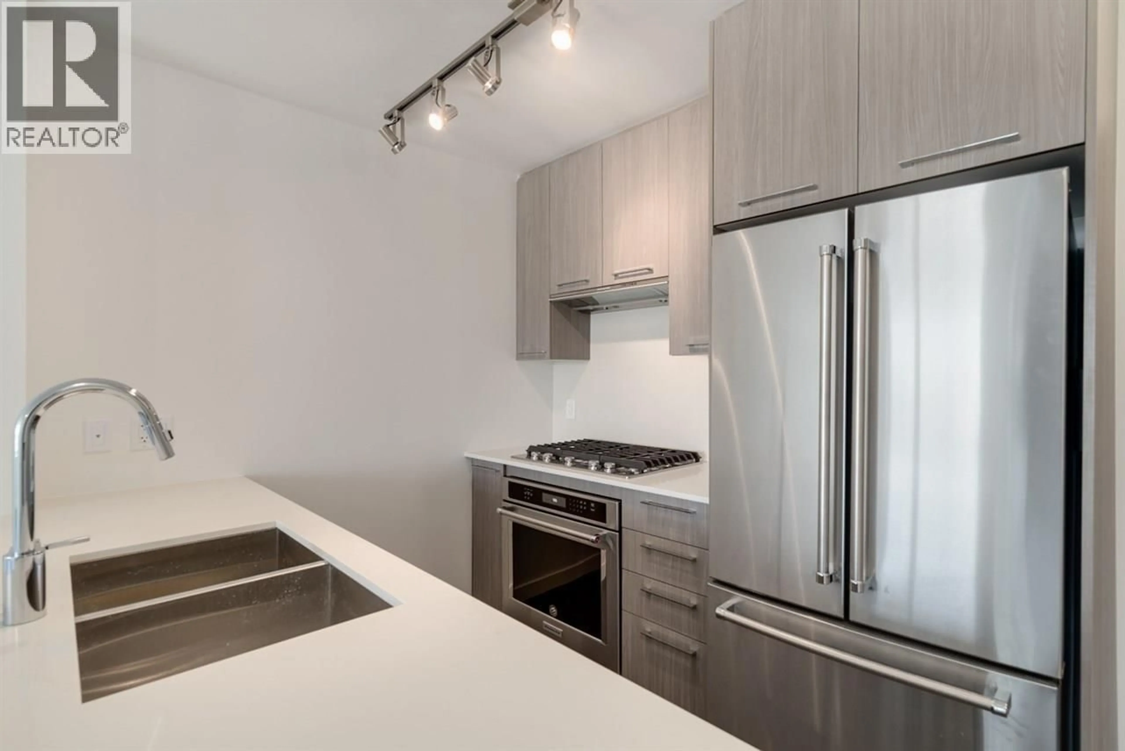 Standard kitchen, unknown for 703 - 5619 CEDARBRIDGE WAY, Richmond British Columbia V6X0P8