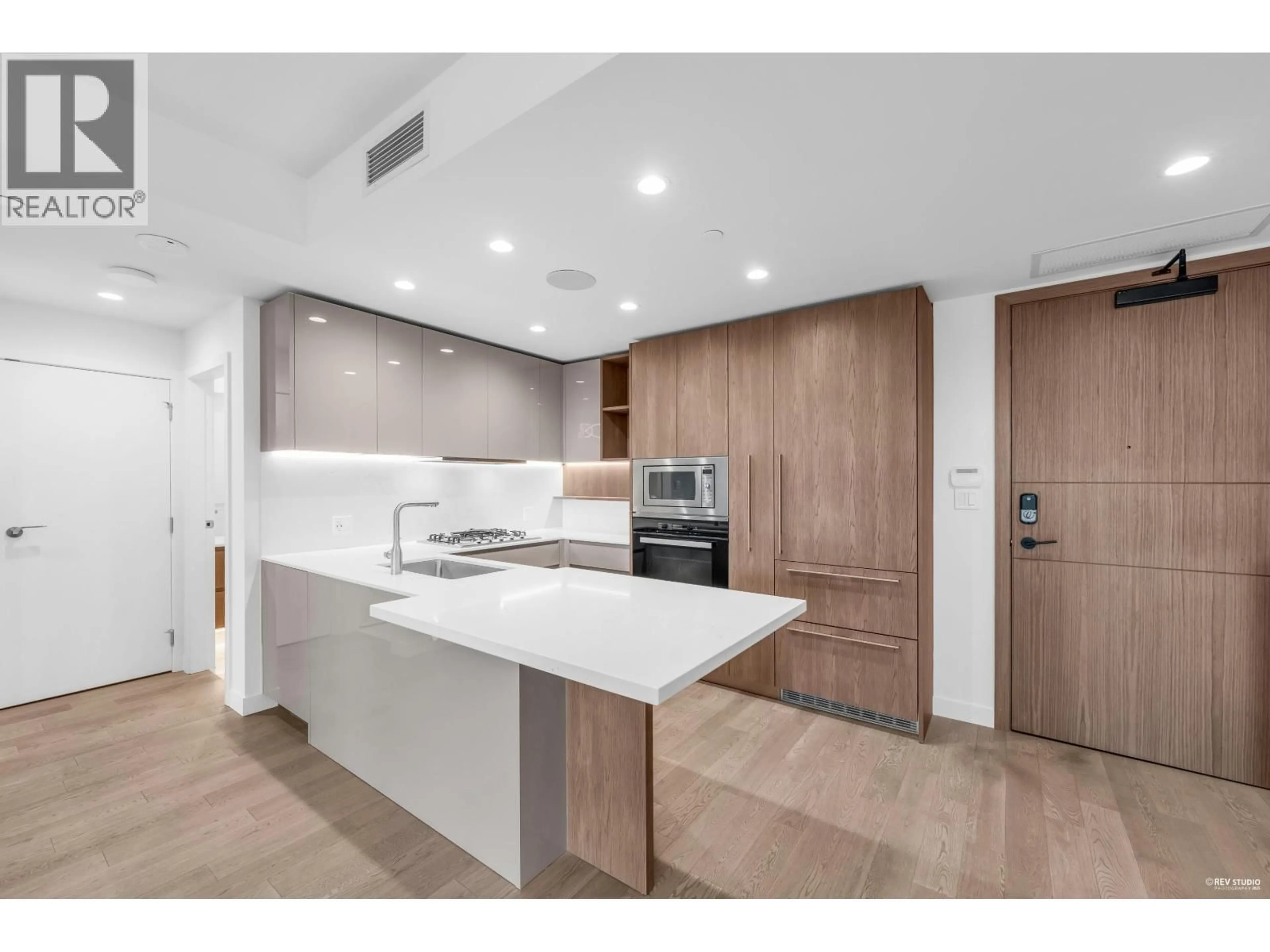 Open concept kitchen, unknown for 313 - 6811 PEARSON WAY, Richmond British Columbia V7C0E7