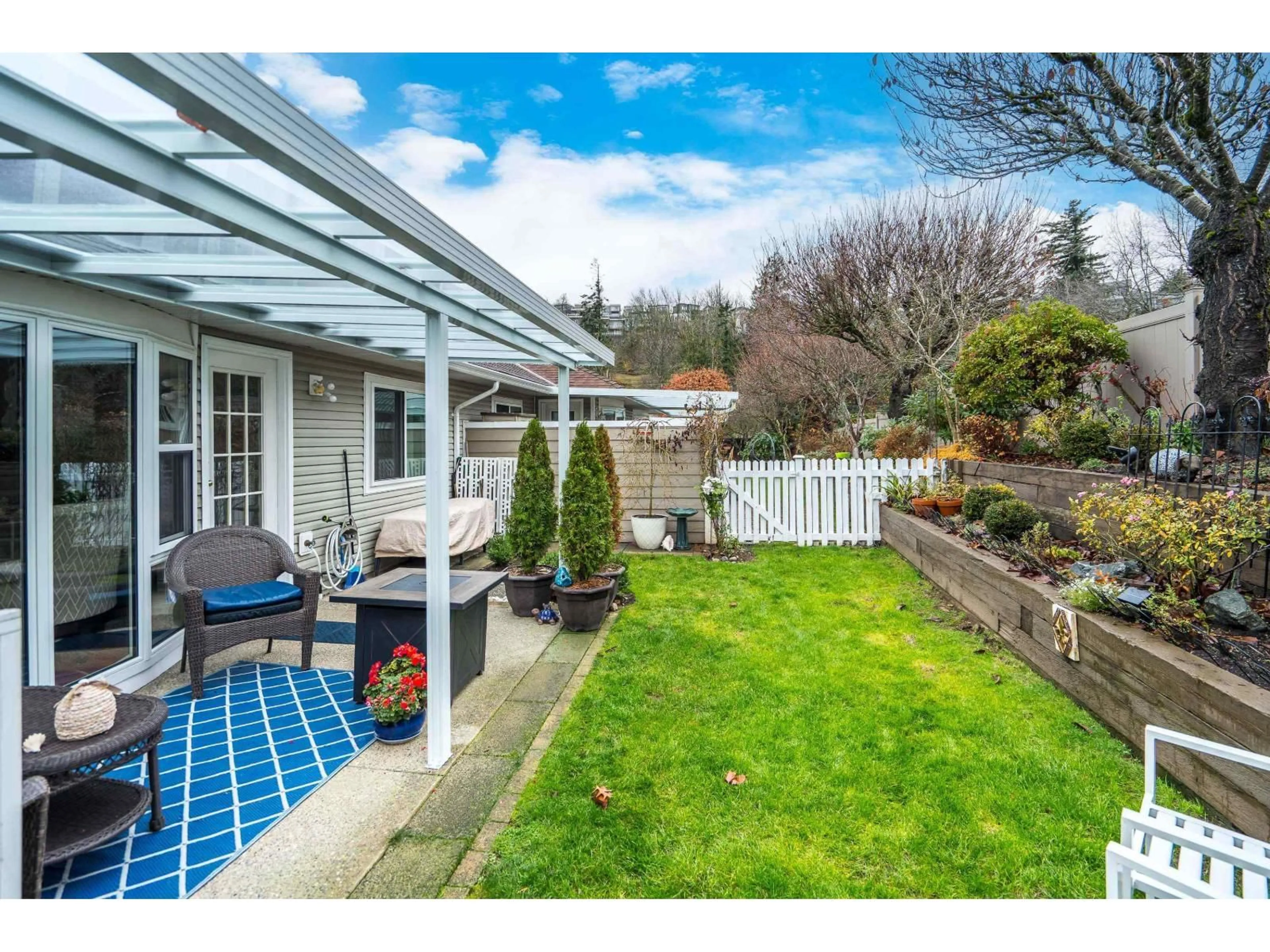 Patio, street for 37 - 2081 WINFIELD DRIVE, Abbotsford British Columbia V3G1C7