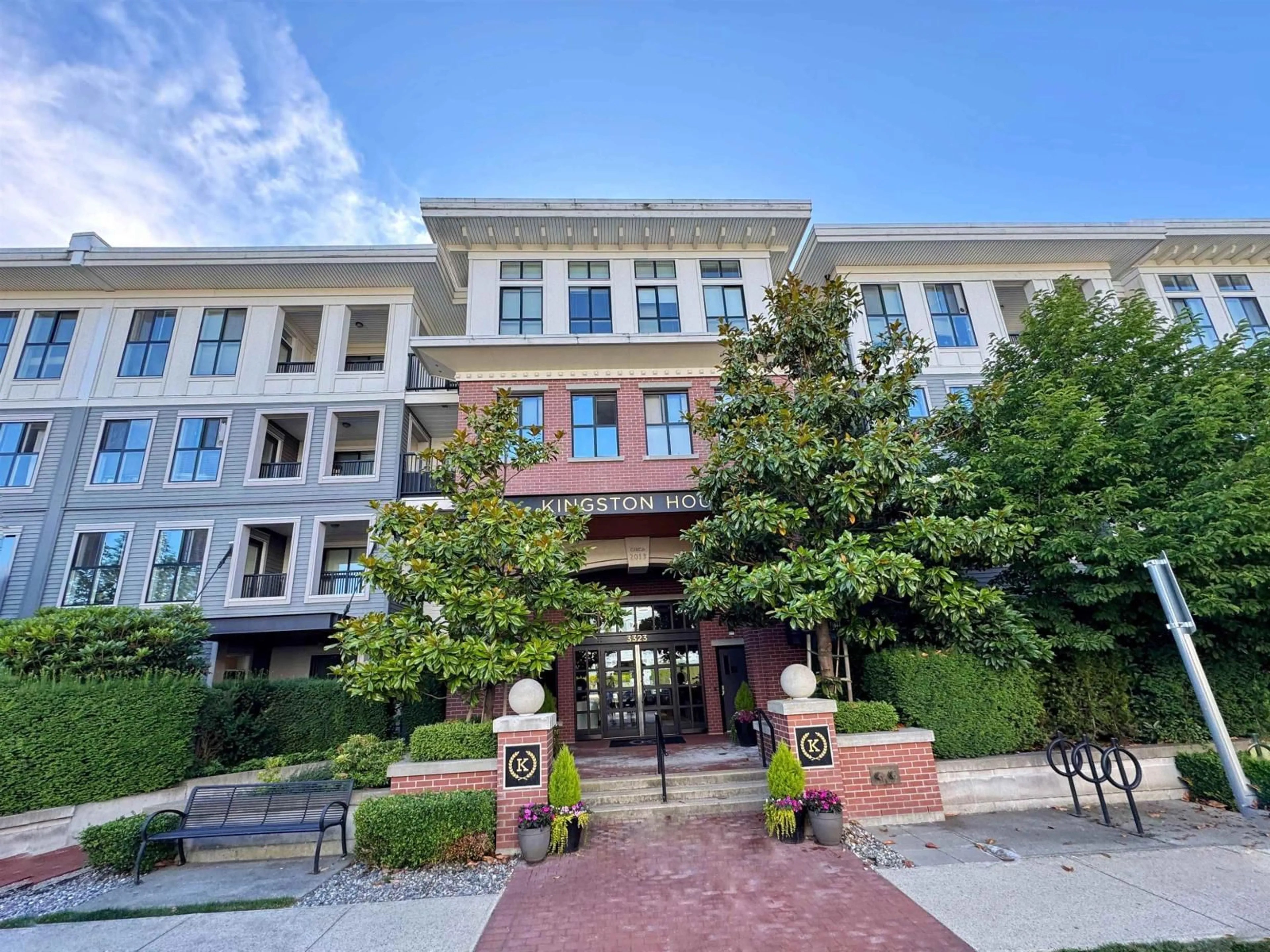 Unknown for 405 - 3323 151 STREET, Surrey British Columbia V3Z0L3