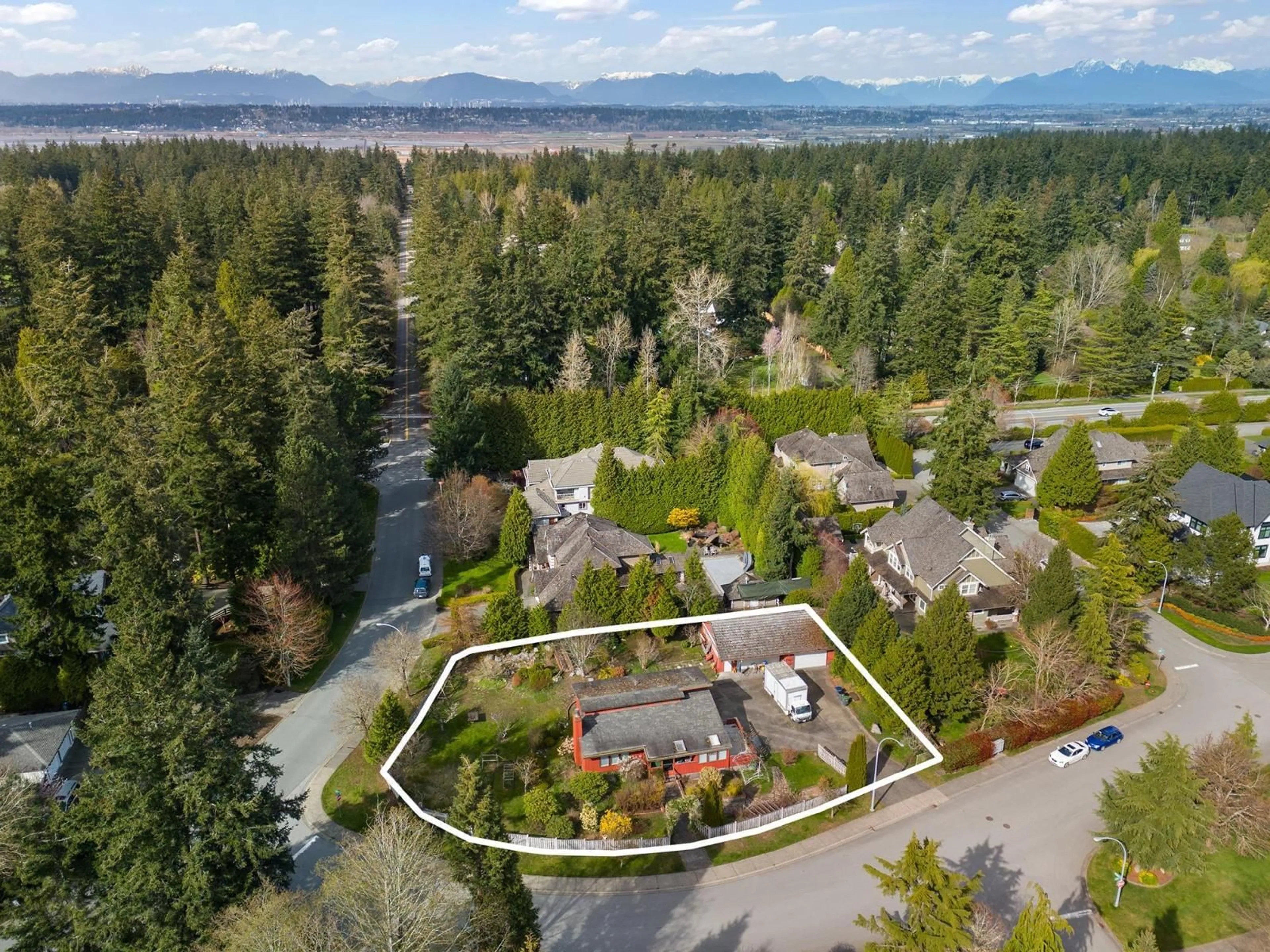 A pic from outside/outdoor area/front of a property/back of a property/a pic from drone, forest/trees view for 13201 23A AVENUE, Surrey British Columbia V4A9W5