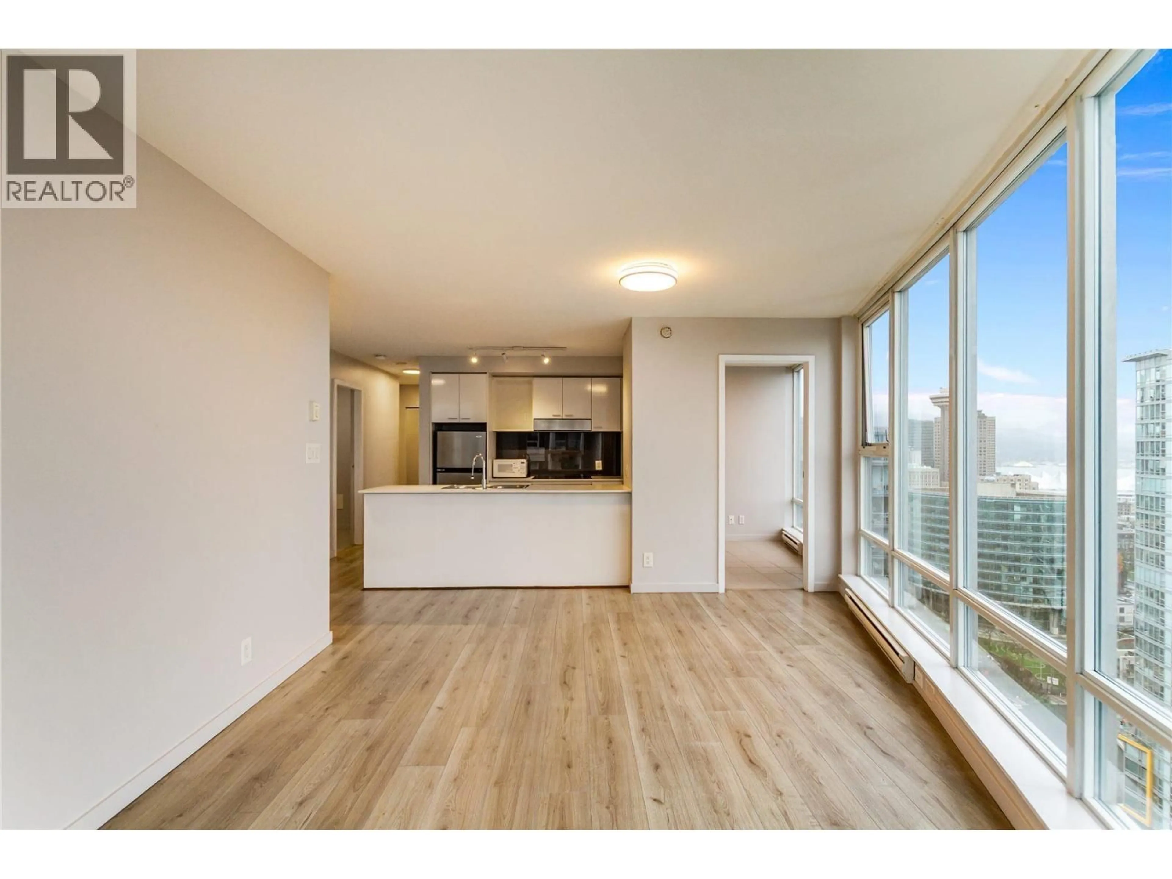 Unknown for 3108 - 111 GEORGIA STREET, Vancouver British Columbia V6B1T8