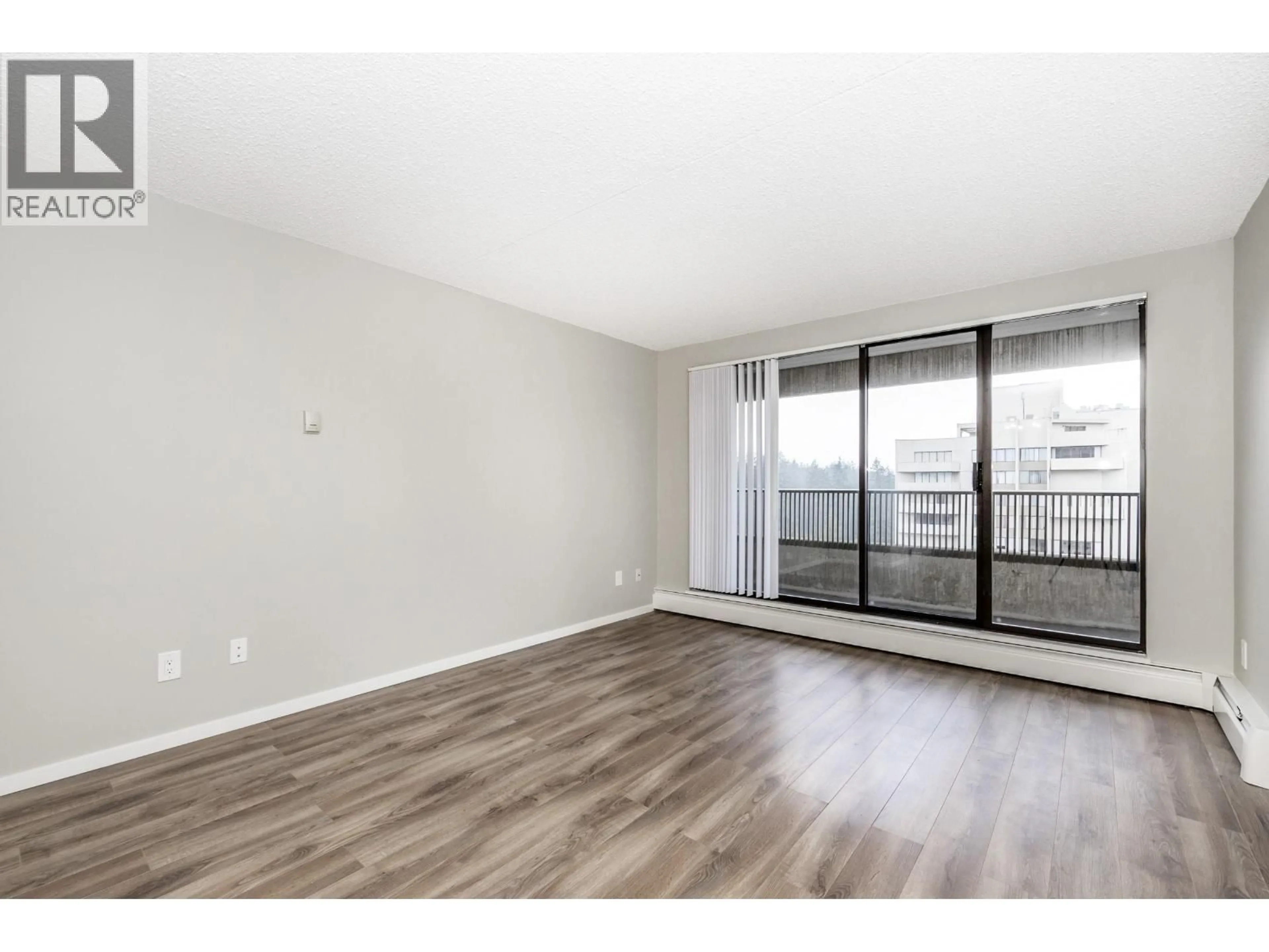 A pic of a room for 1502 - 4134 MAYWOOD STREET, Burnaby British Columbia V5H4C9