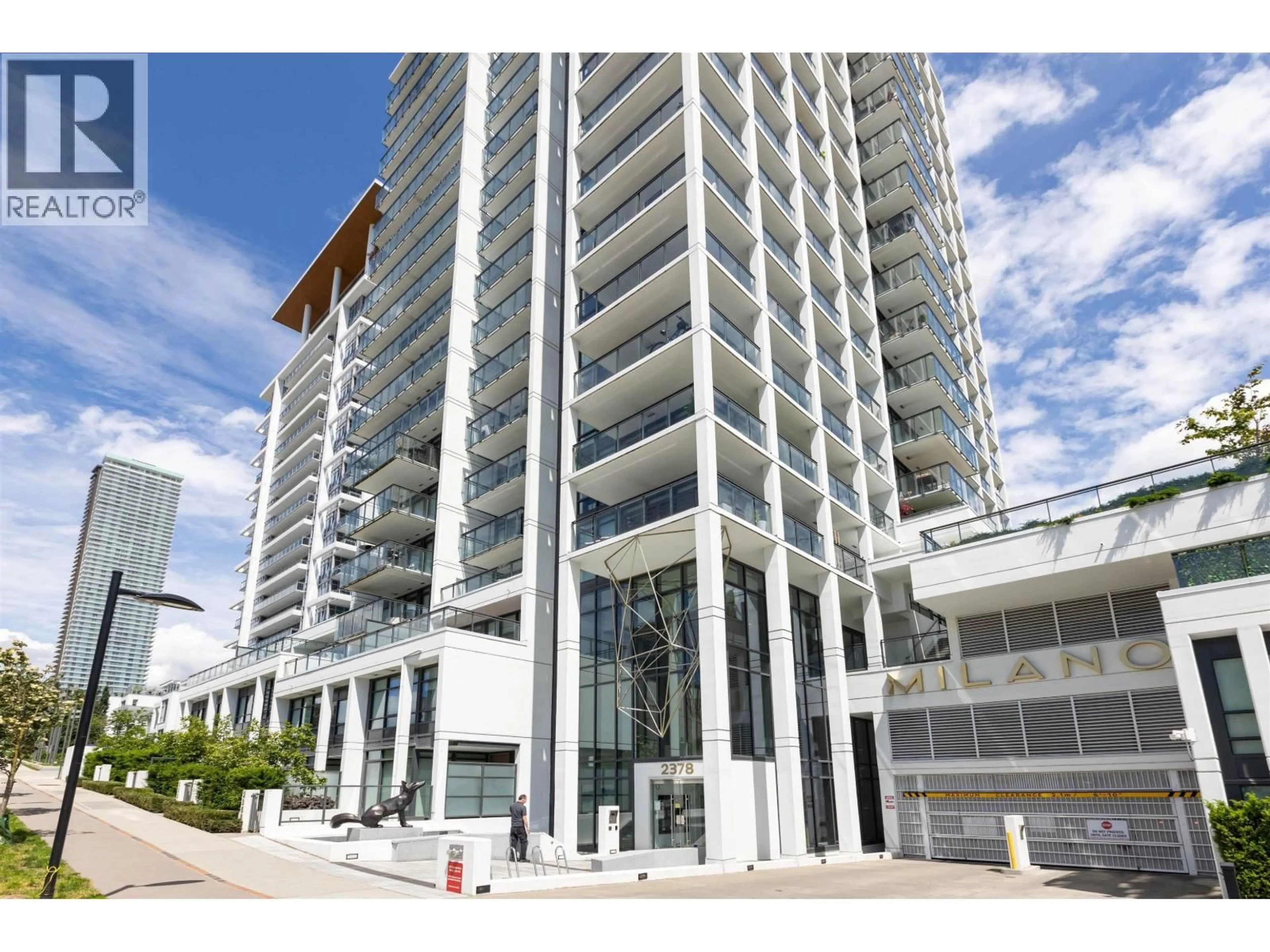 Indoor foyer for 809 - 2378 ALPHA AVENUE, Burnaby British Columbia V5C0K2